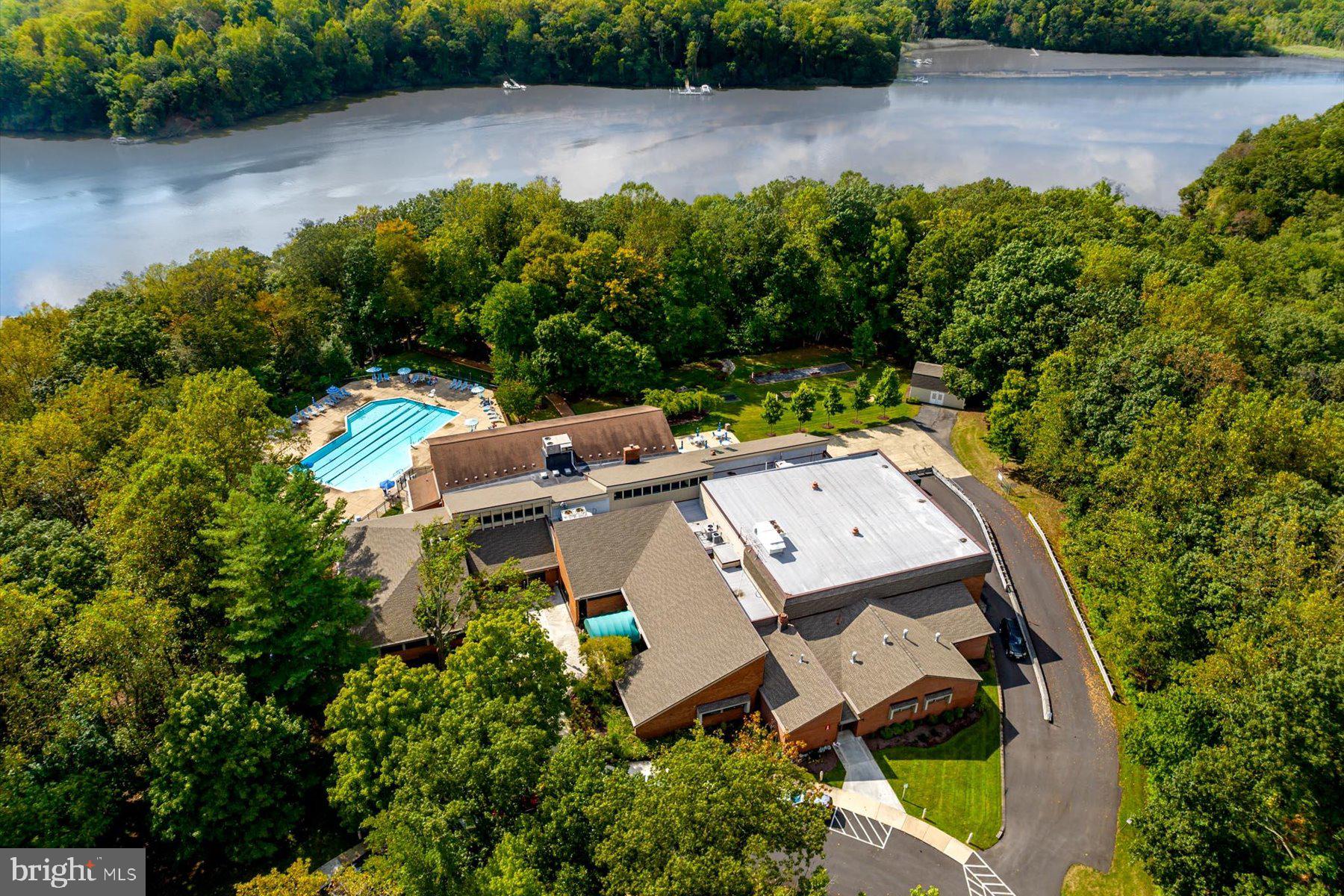 THE RESERVE AT HERITAGE HARBOUR - Residential