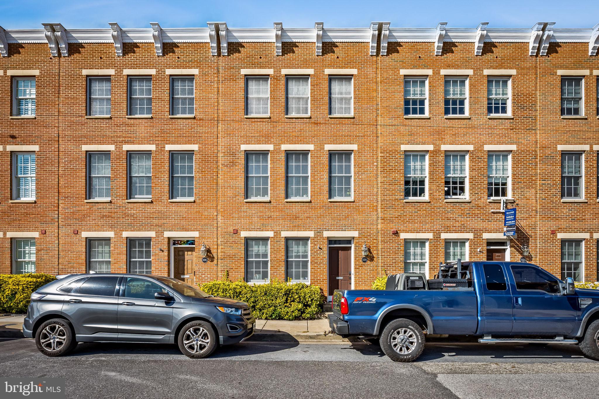 LOCUST POINT - Residential