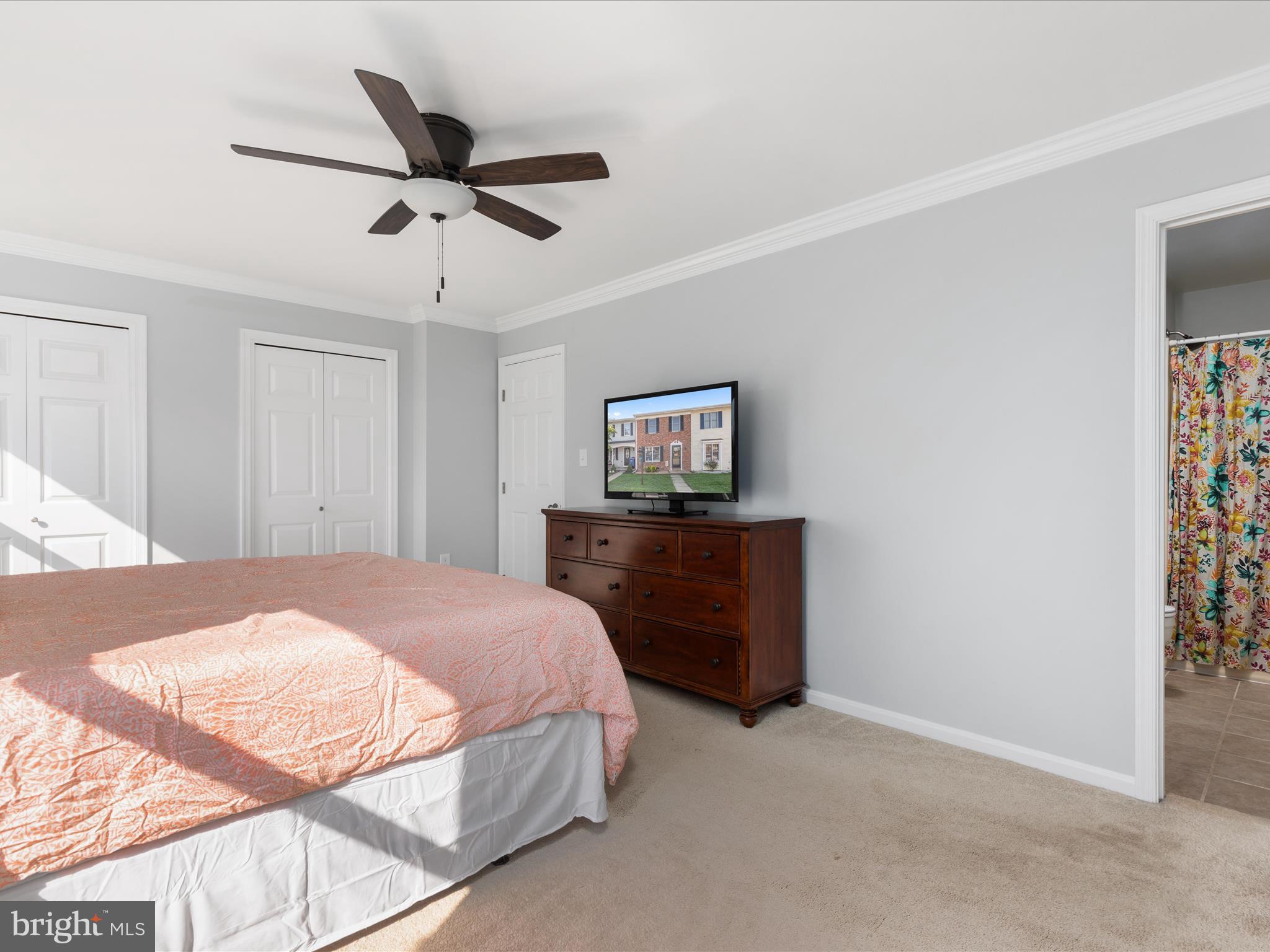 LAKEVIEW VILLAGE - Residential