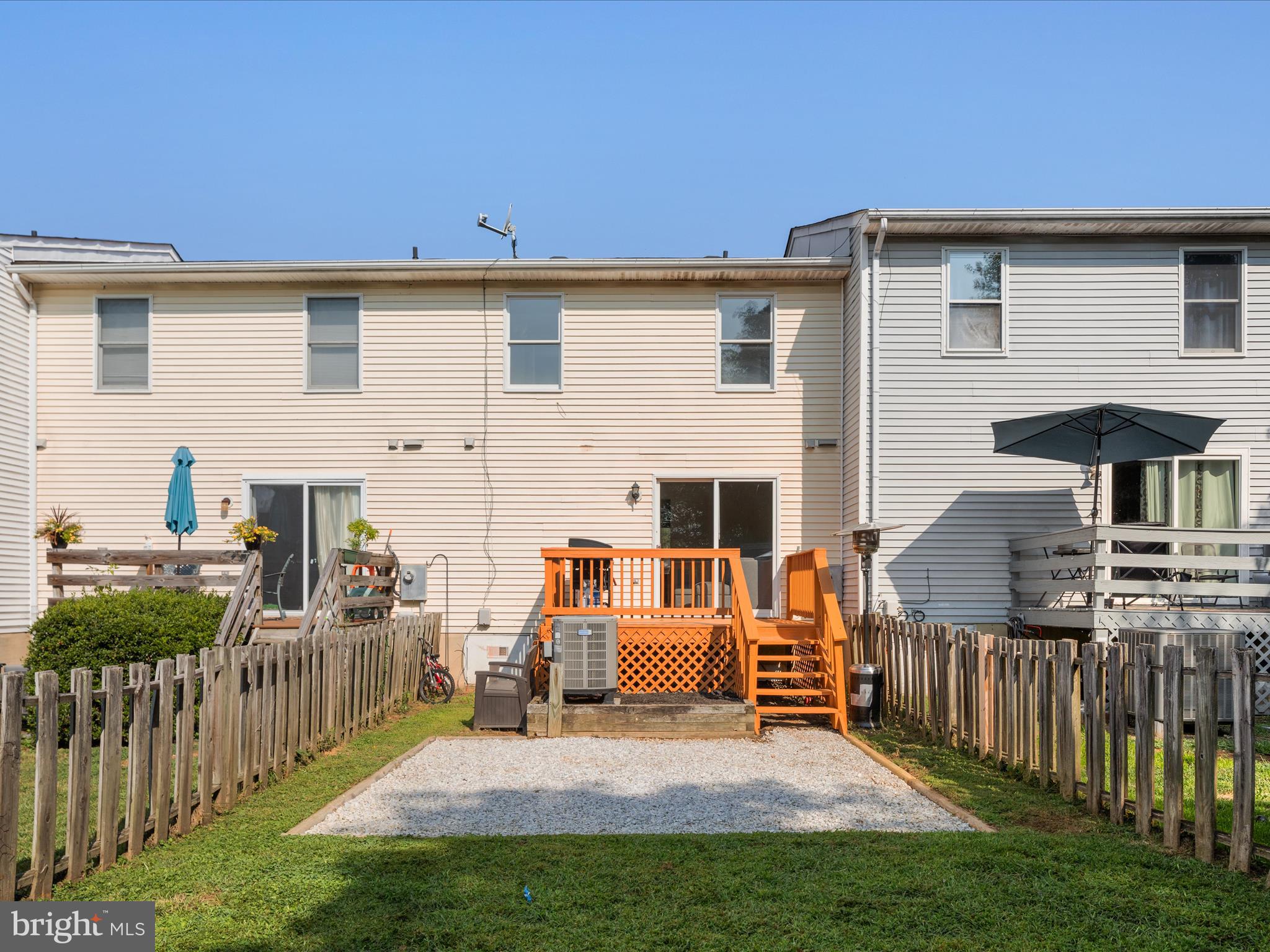 LAKEVIEW VILLAGE - Residential