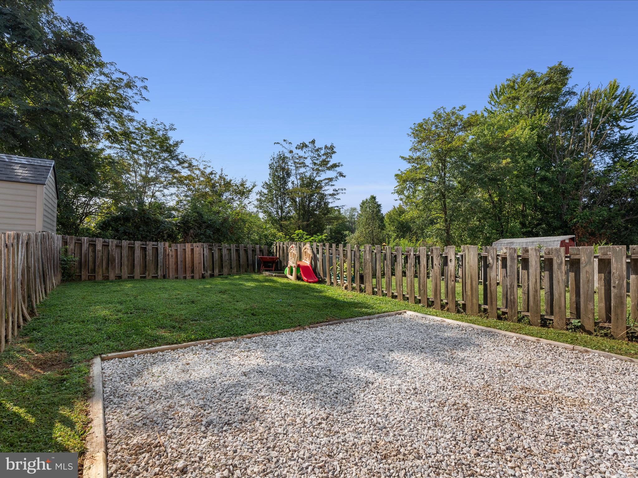 LAKEVIEW VILLAGE - Residential