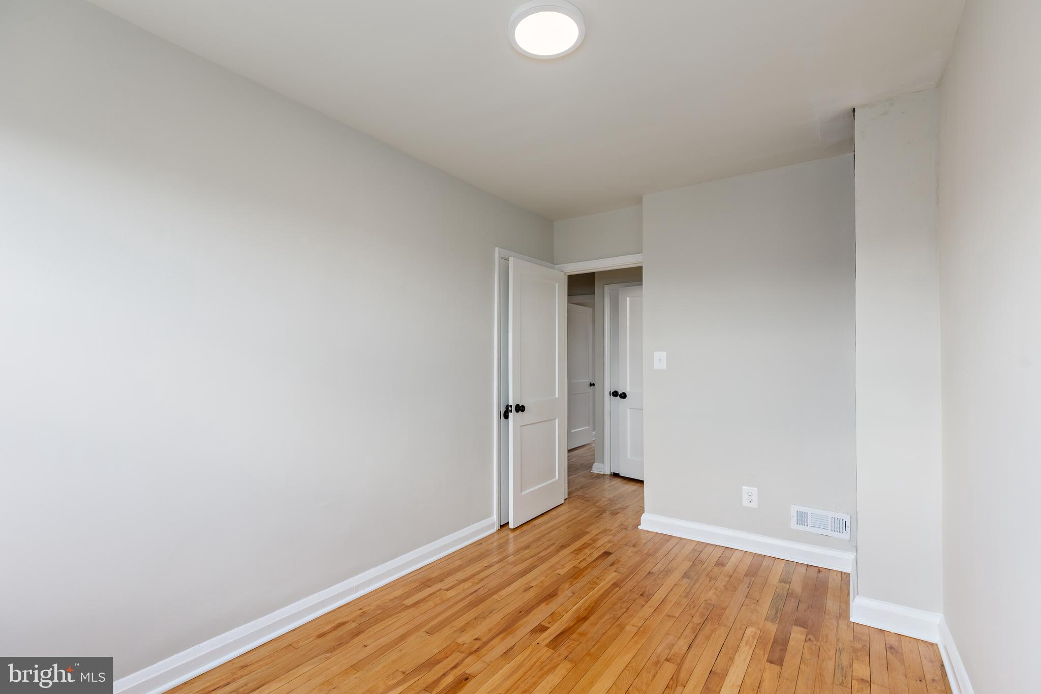 DUNDALK VILLAGE - Residential