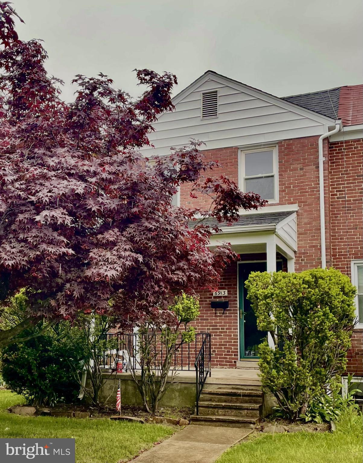 DUNDALK VILLAGE - Residential