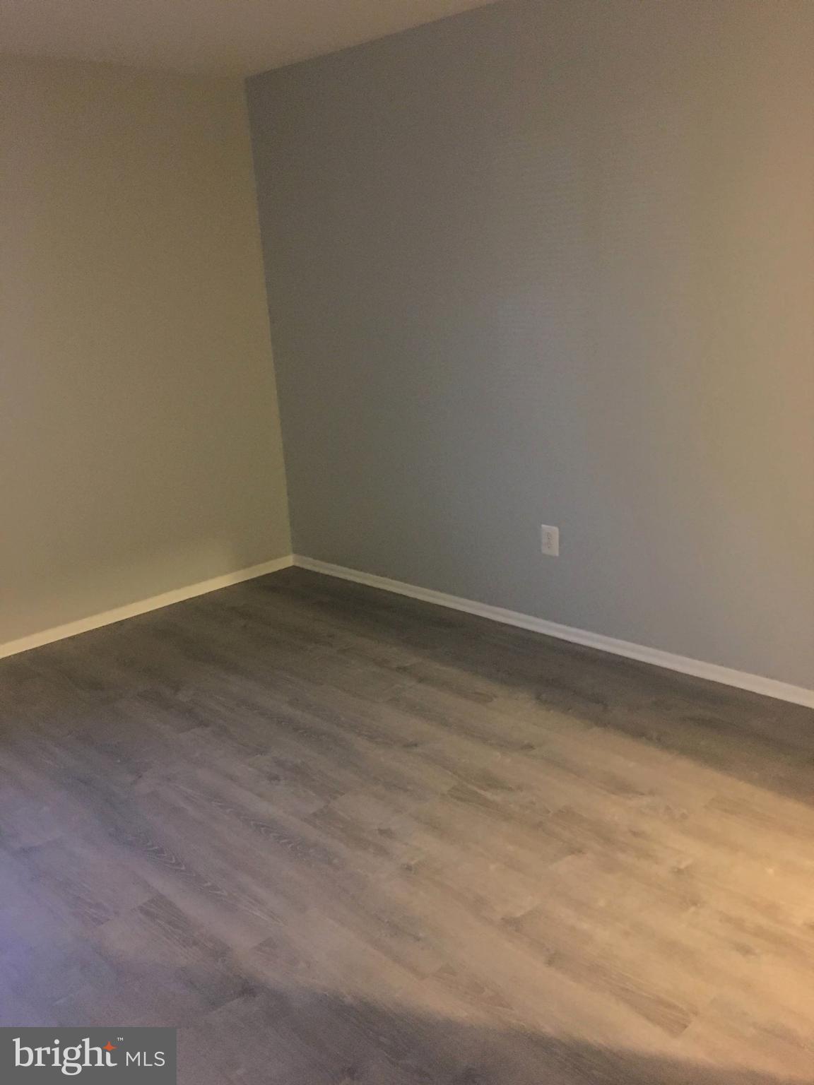 PINES CONDOMINIUM - Residential