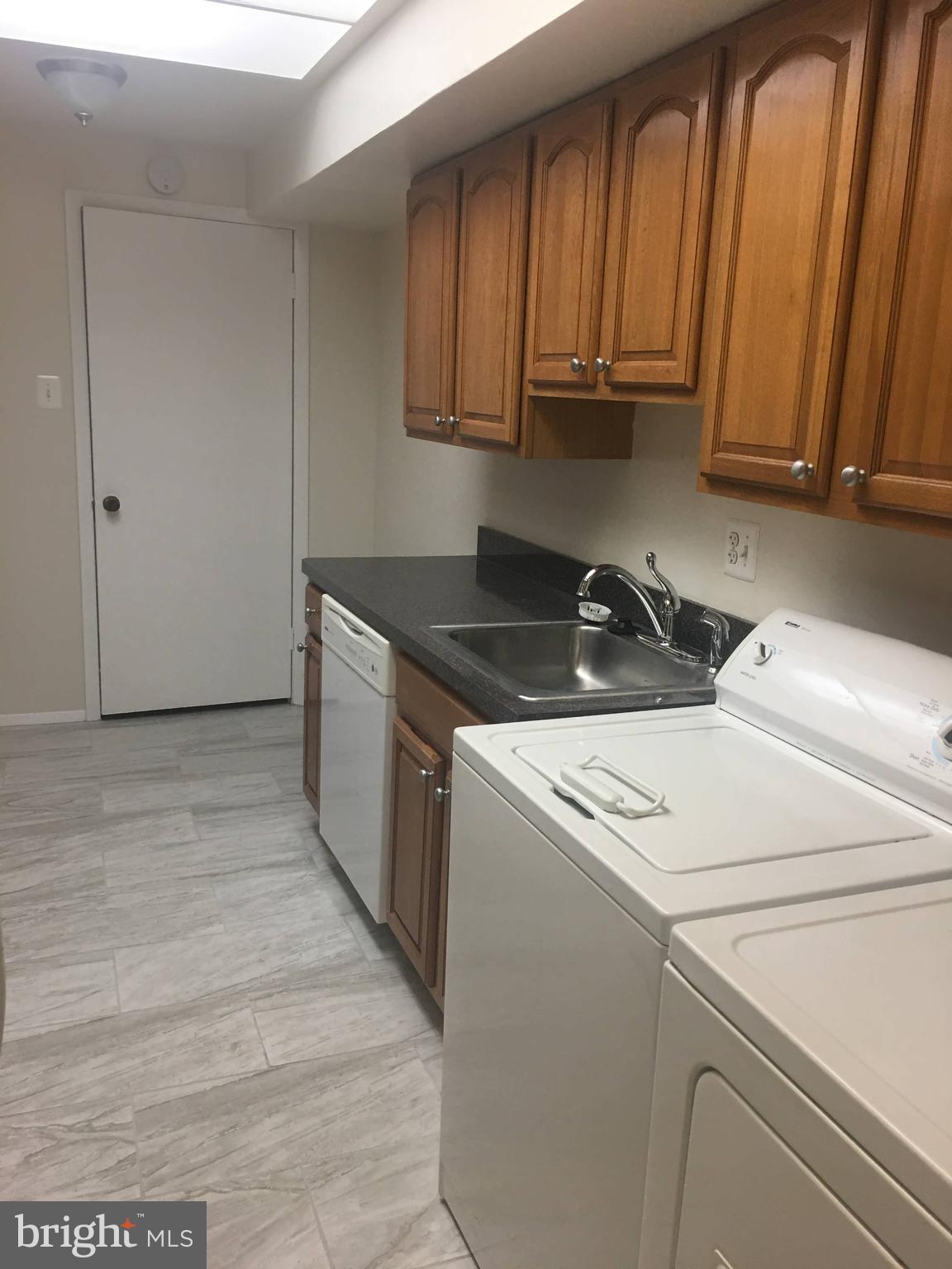 PINES CONDOMINIUM - Residential