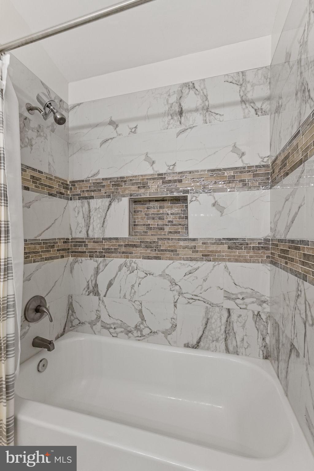 FOUNTAIN HILLS - Residential