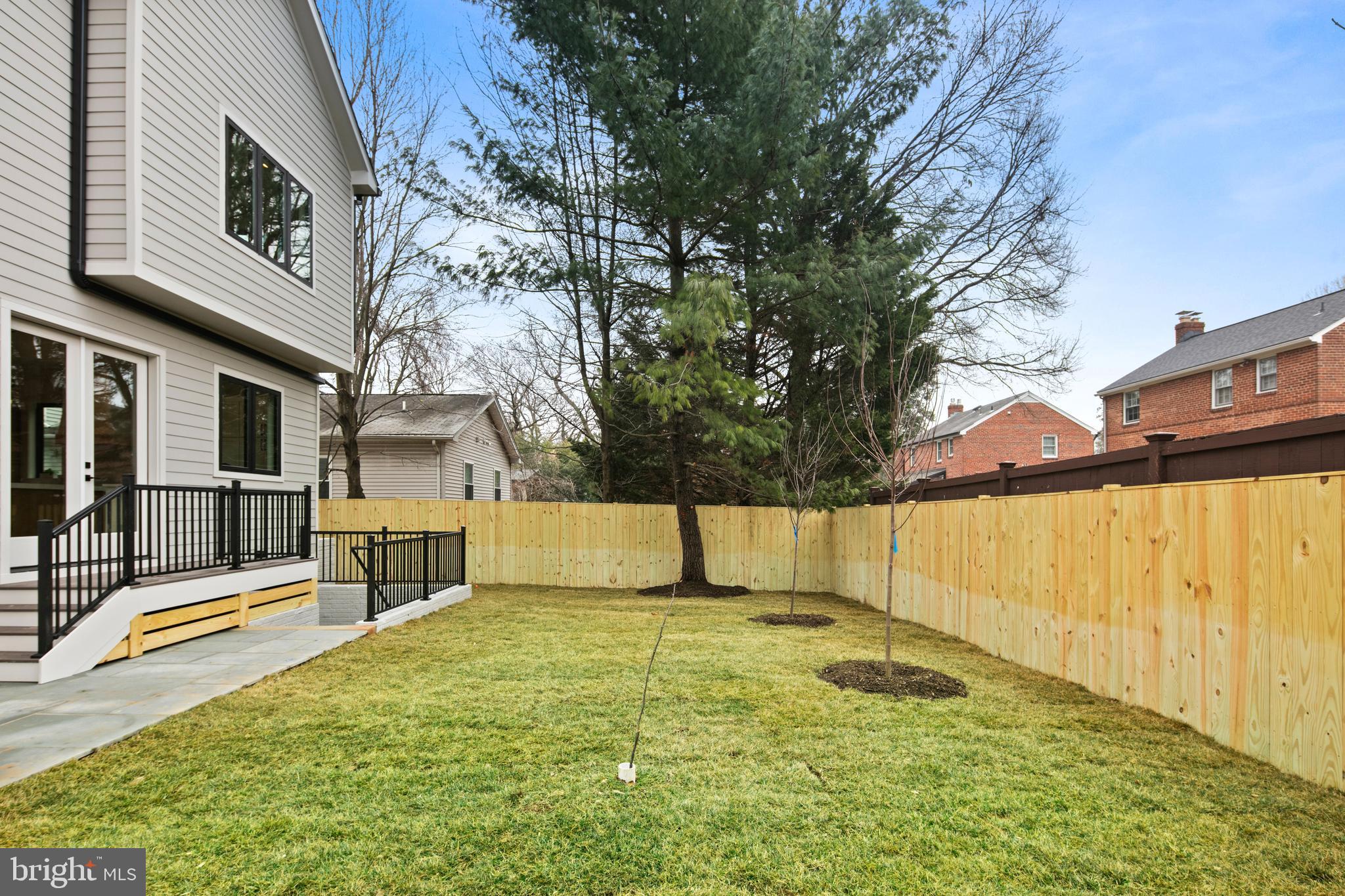 126 S HIGHLAND STREET