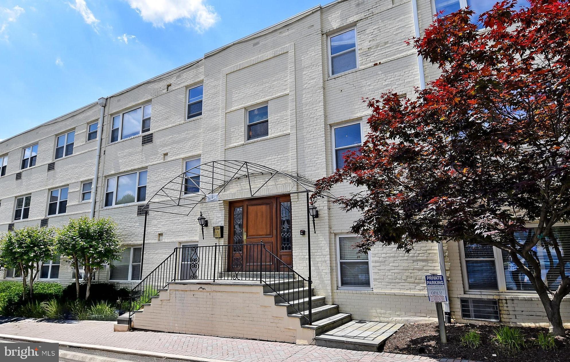 THE WELLINGTON - Residential Lease