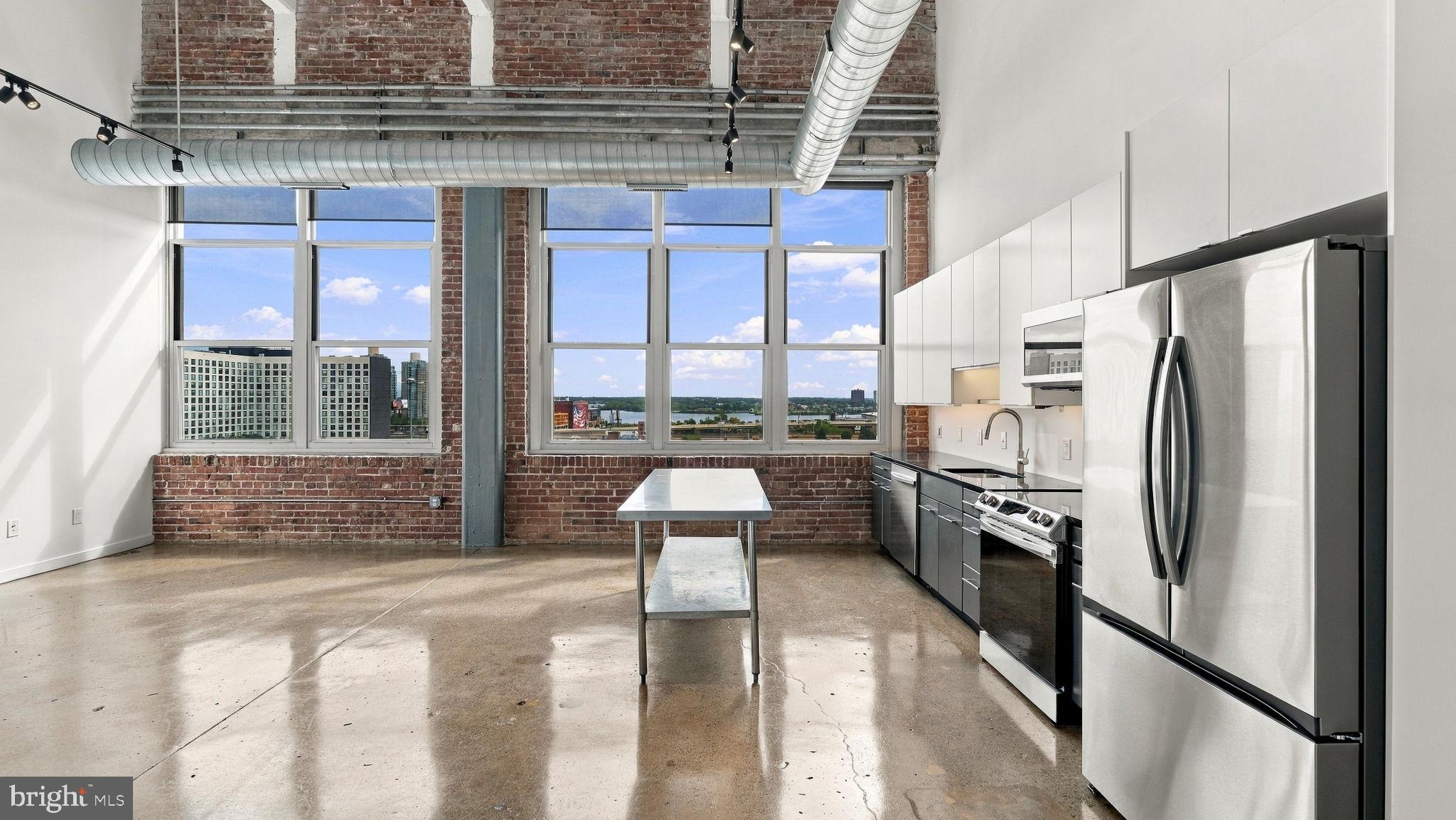 444 N 4TH STREET 813