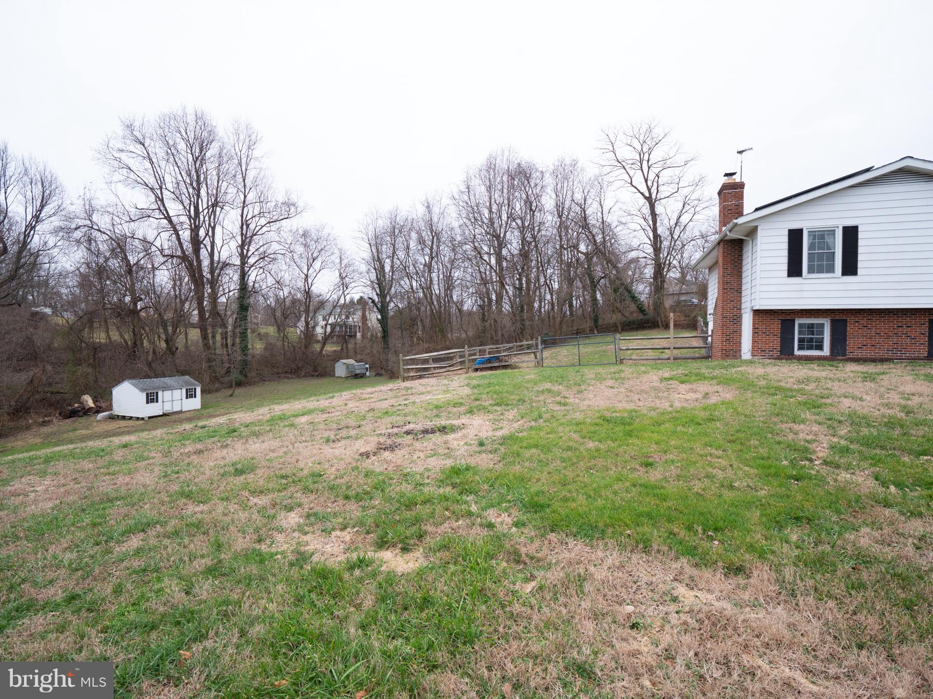 TRACYS LANDING - Residential