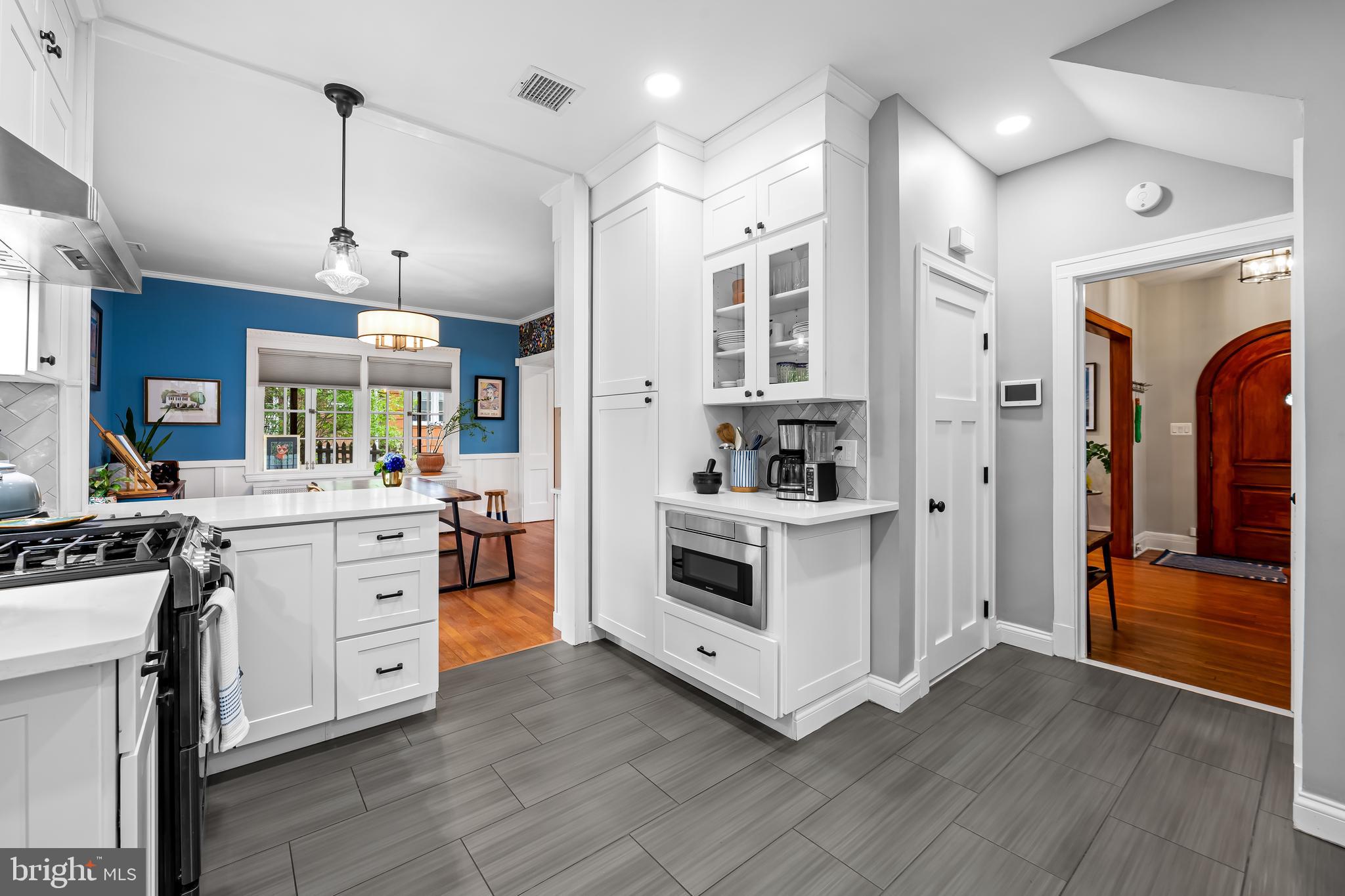 GREATER HOMELAND HISTORIC DISTRICT - Residential