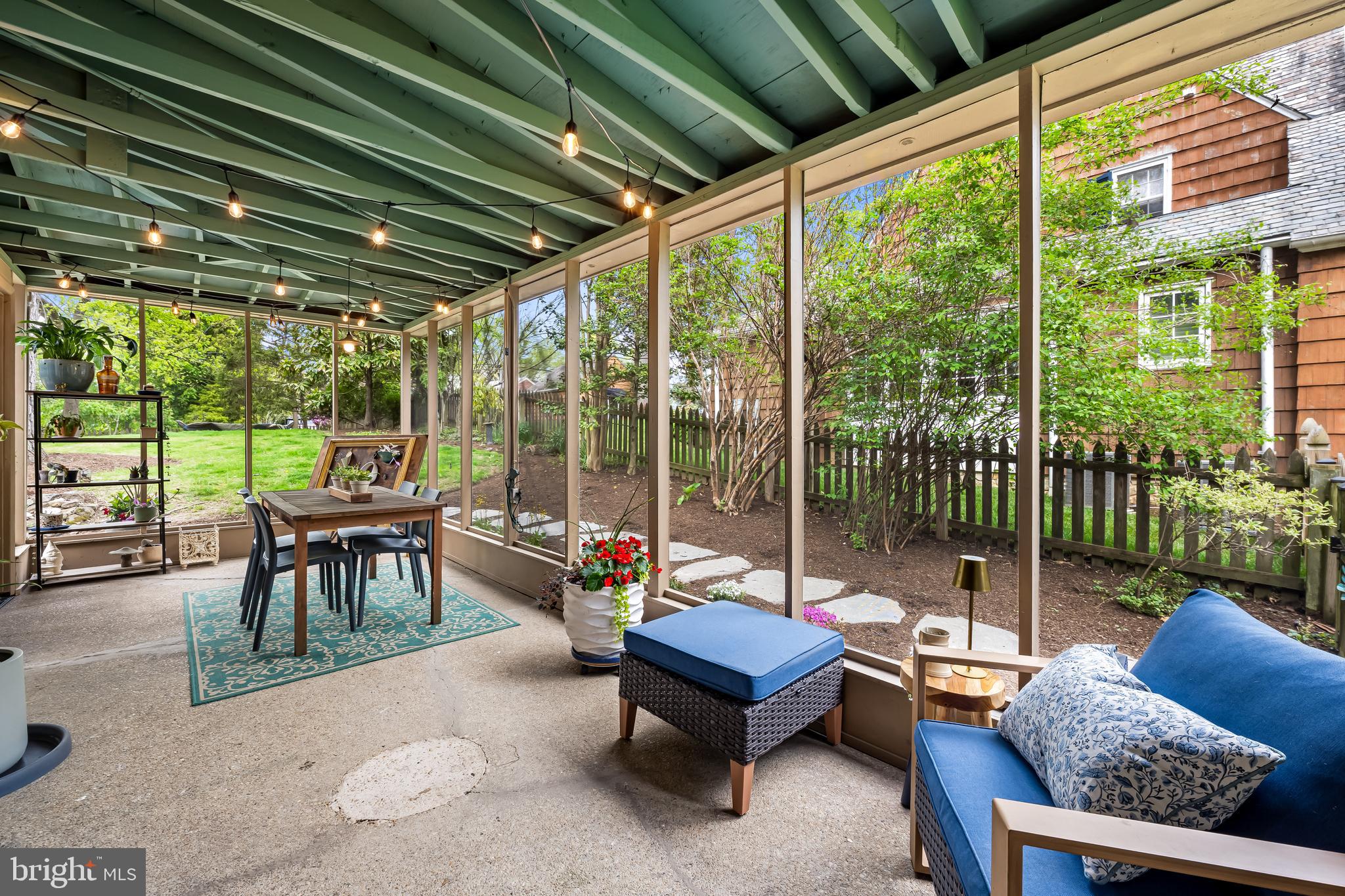 GREATER HOMELAND HISTORIC DISTRICT - Residential