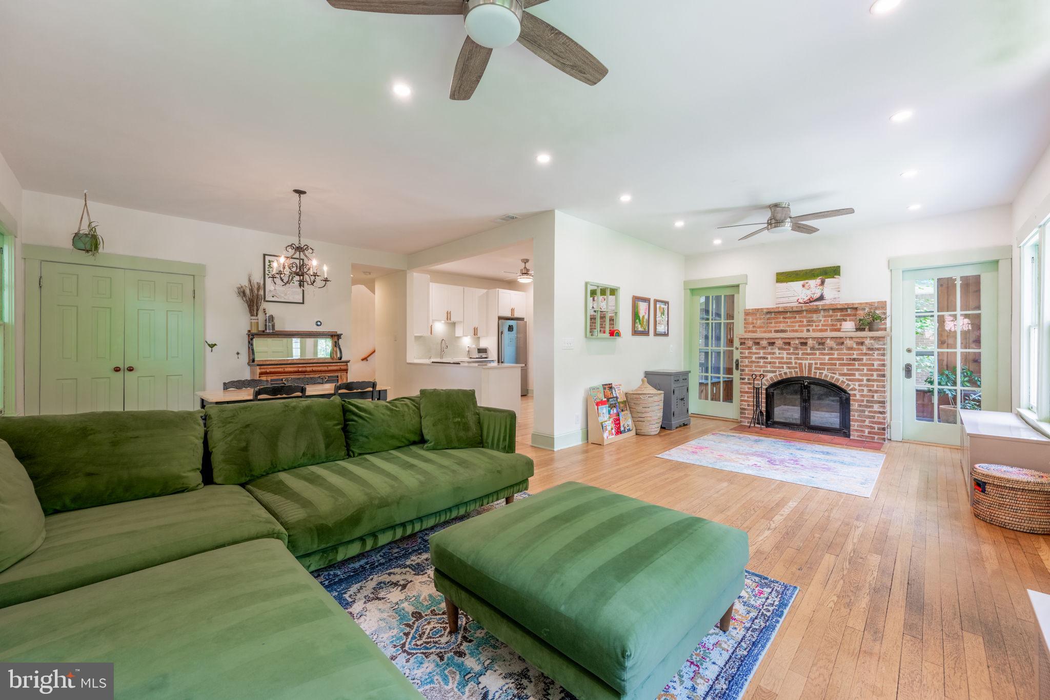 7411 PINEY BRANCH ROAD