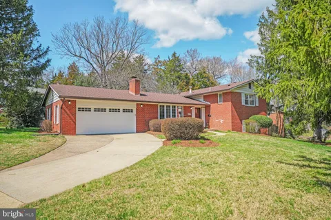 6720 Rosewood Street, Annandale, VA MLS: VAFX2228320