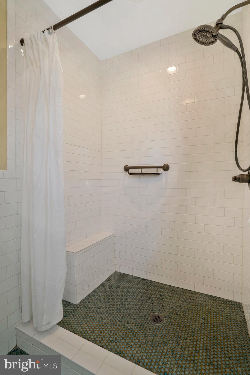 LACEY FOREST - Residential