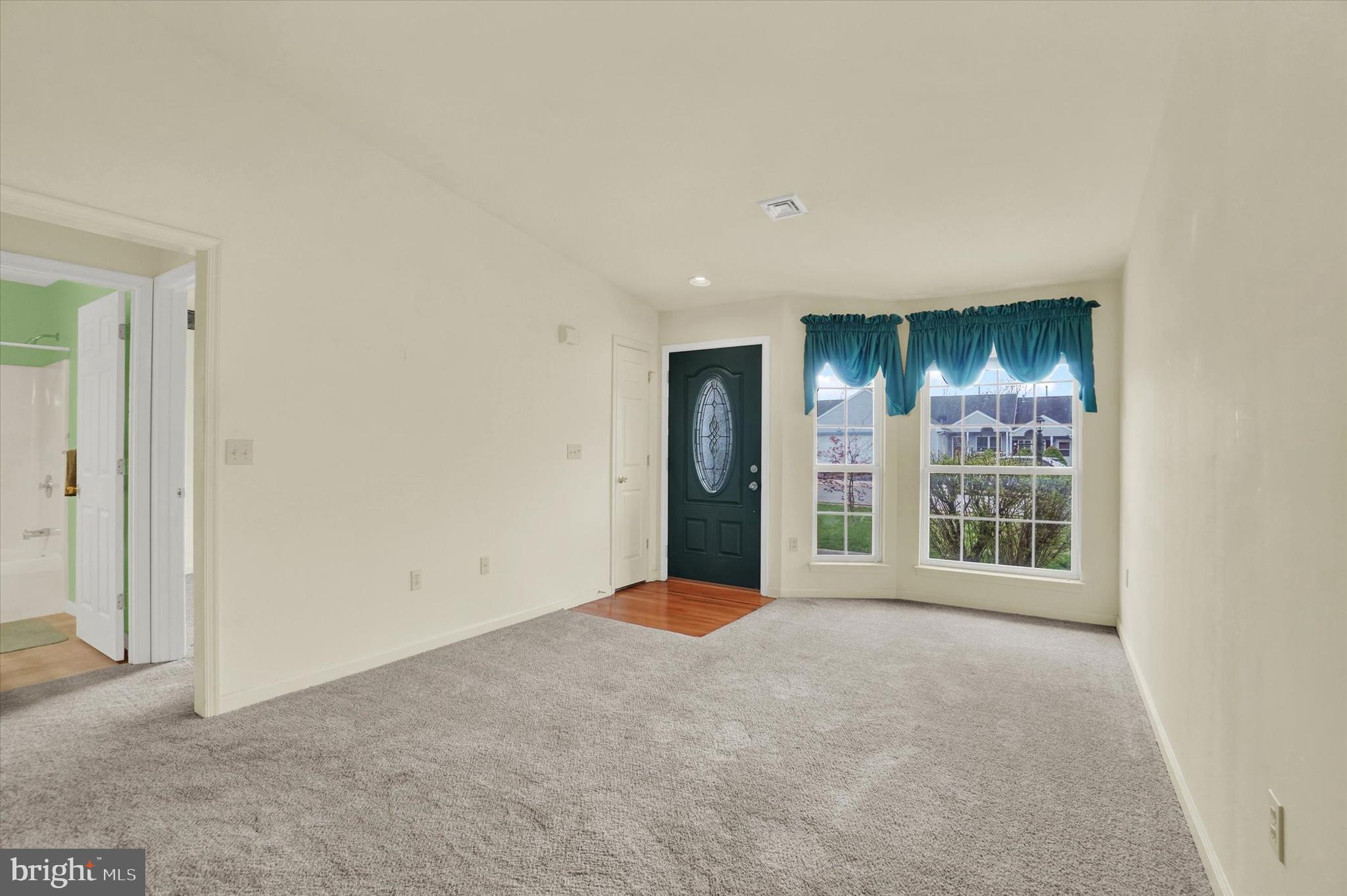 GOLDEN VILLAS - Residential