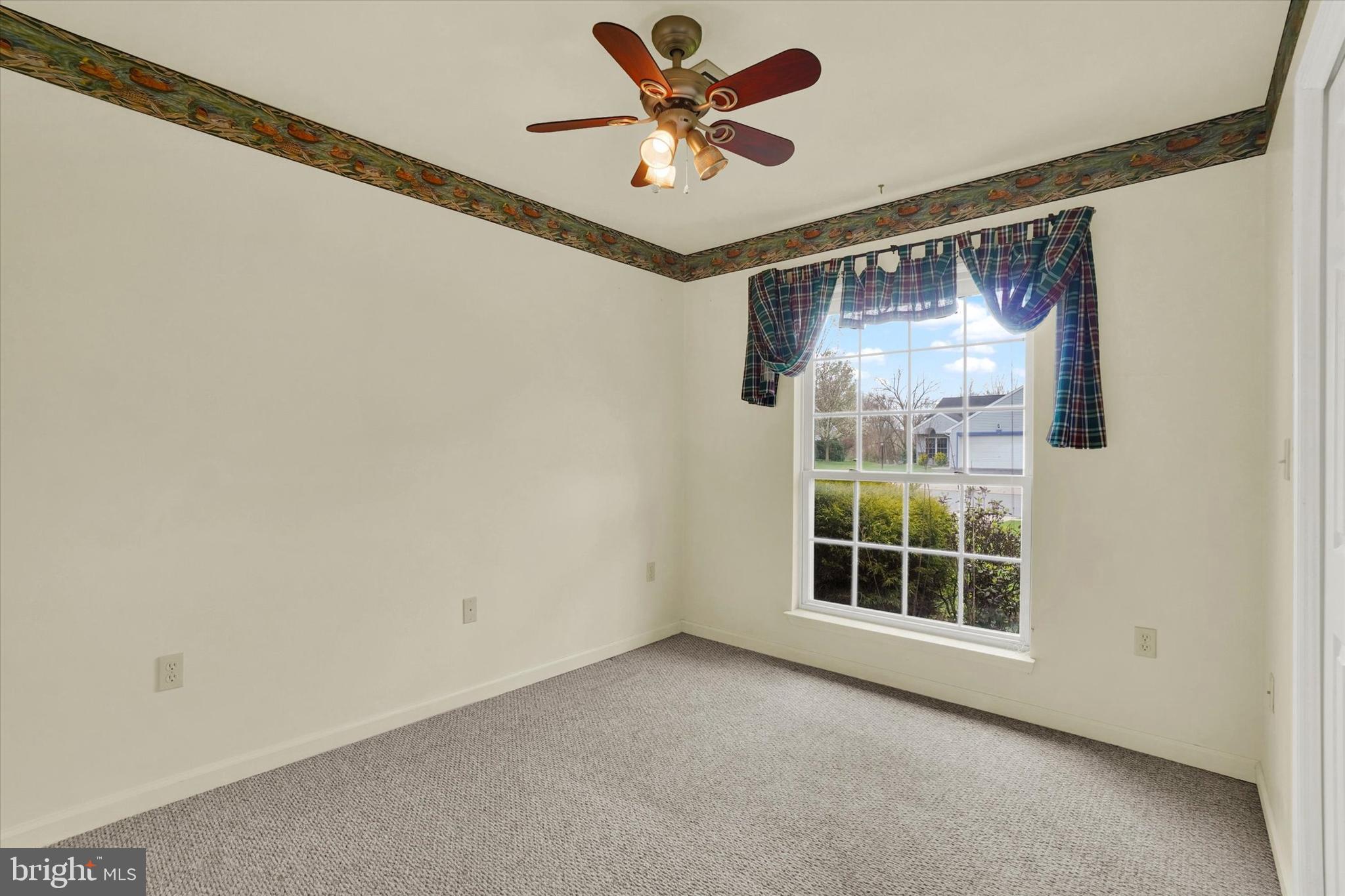 GOLDEN VILLAS - Residential