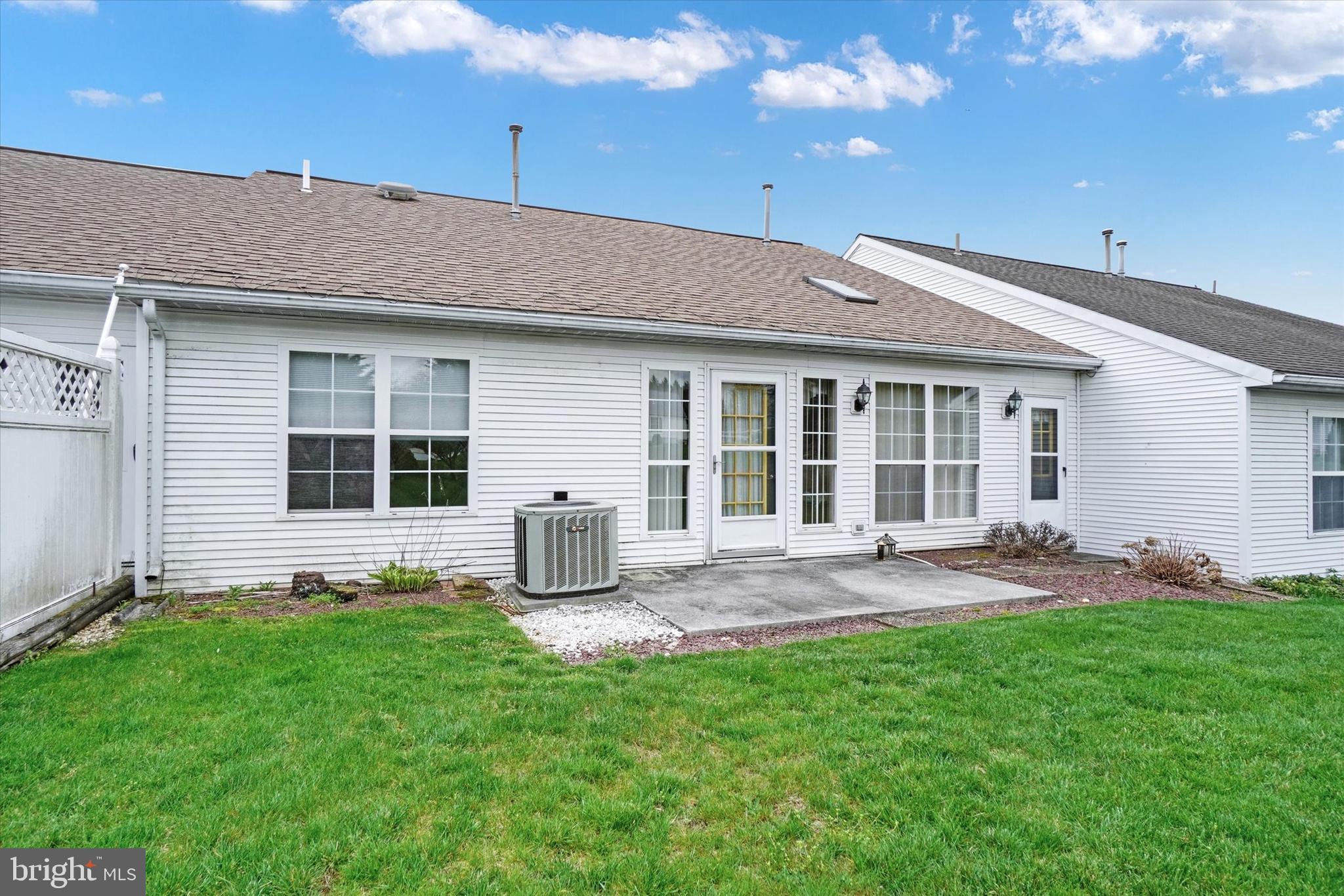 GOLDEN VILLAS - Residential