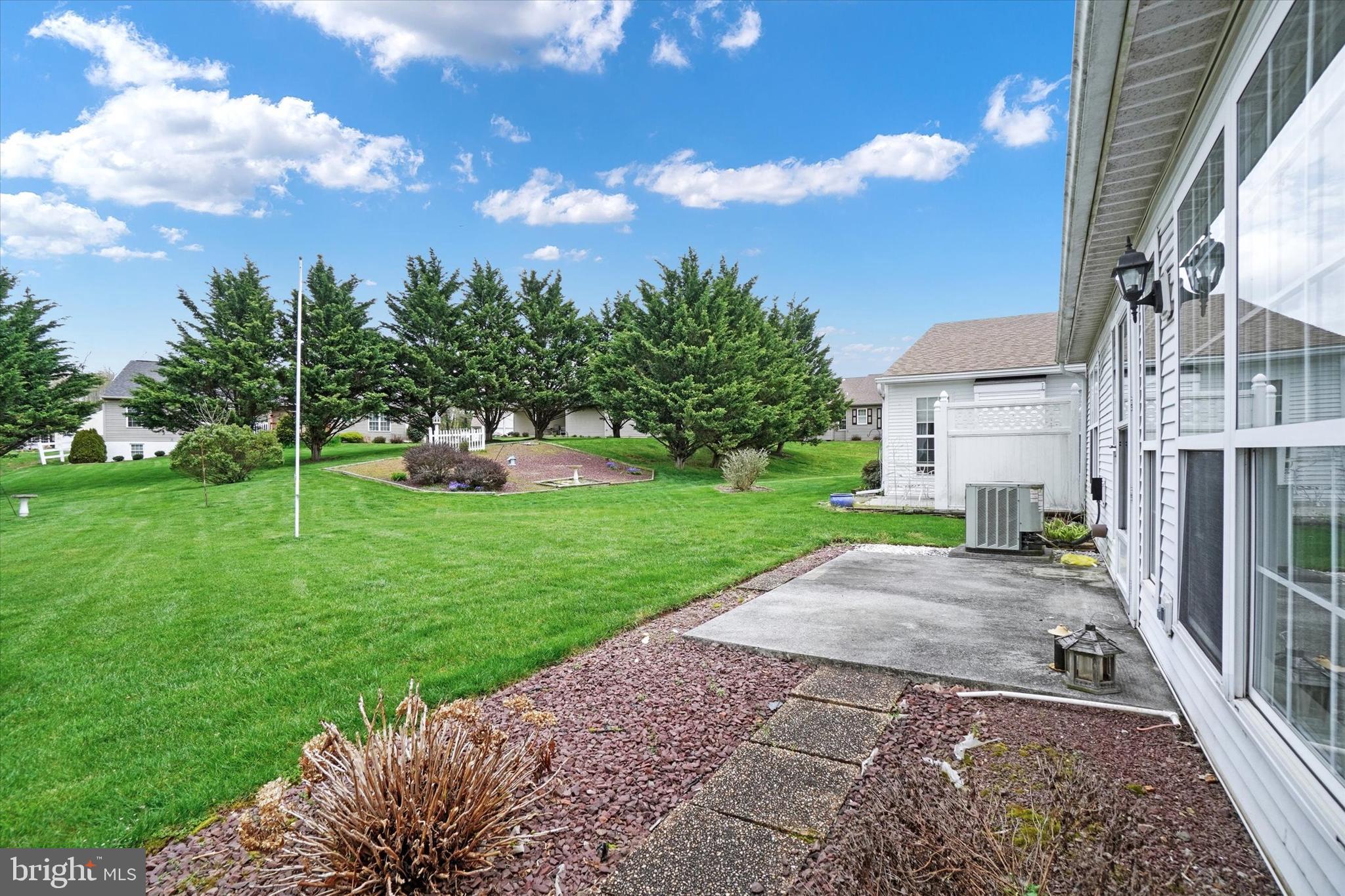 GOLDEN VILLAS - Residential