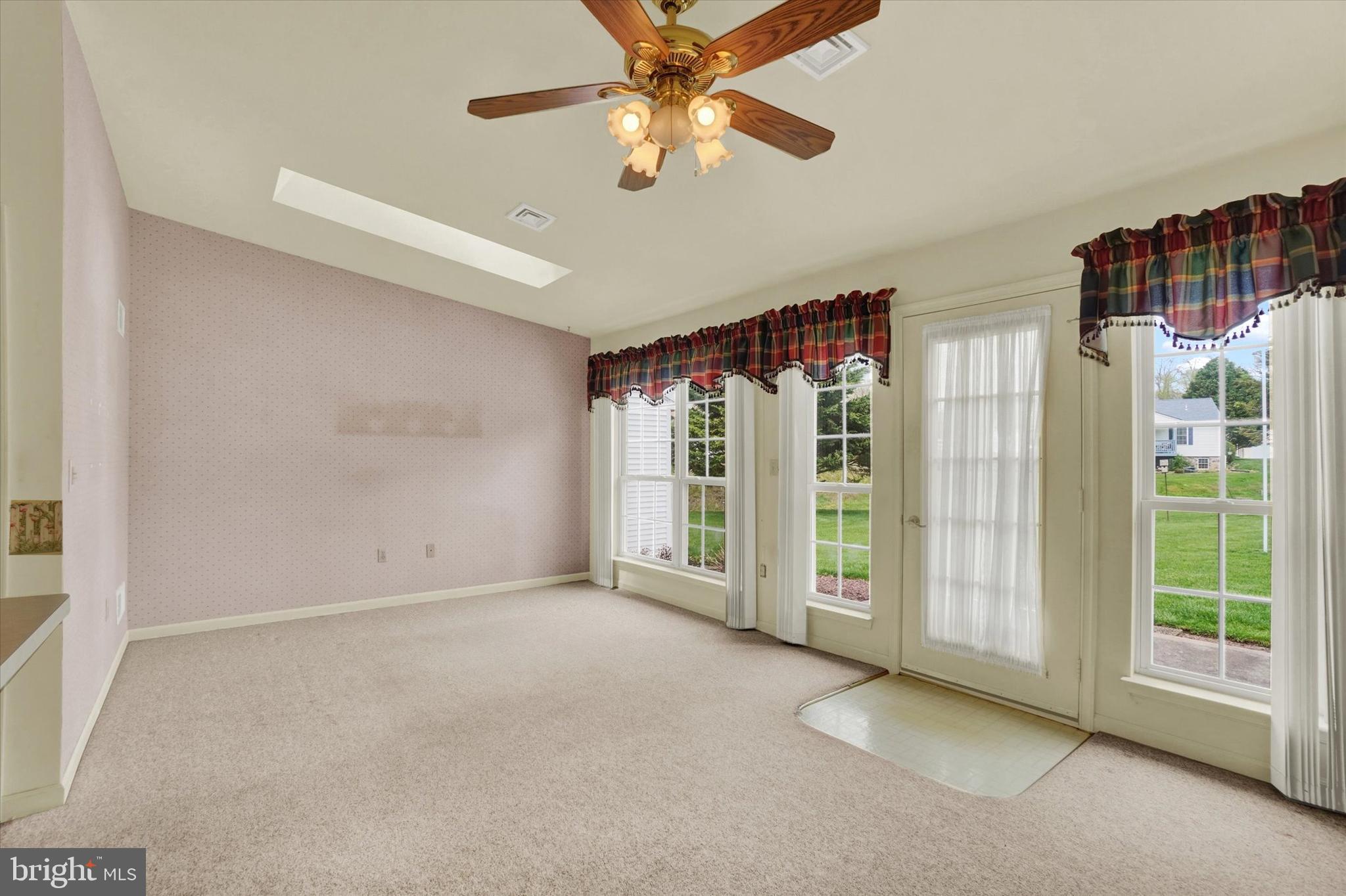 GOLDEN VILLAS - Residential