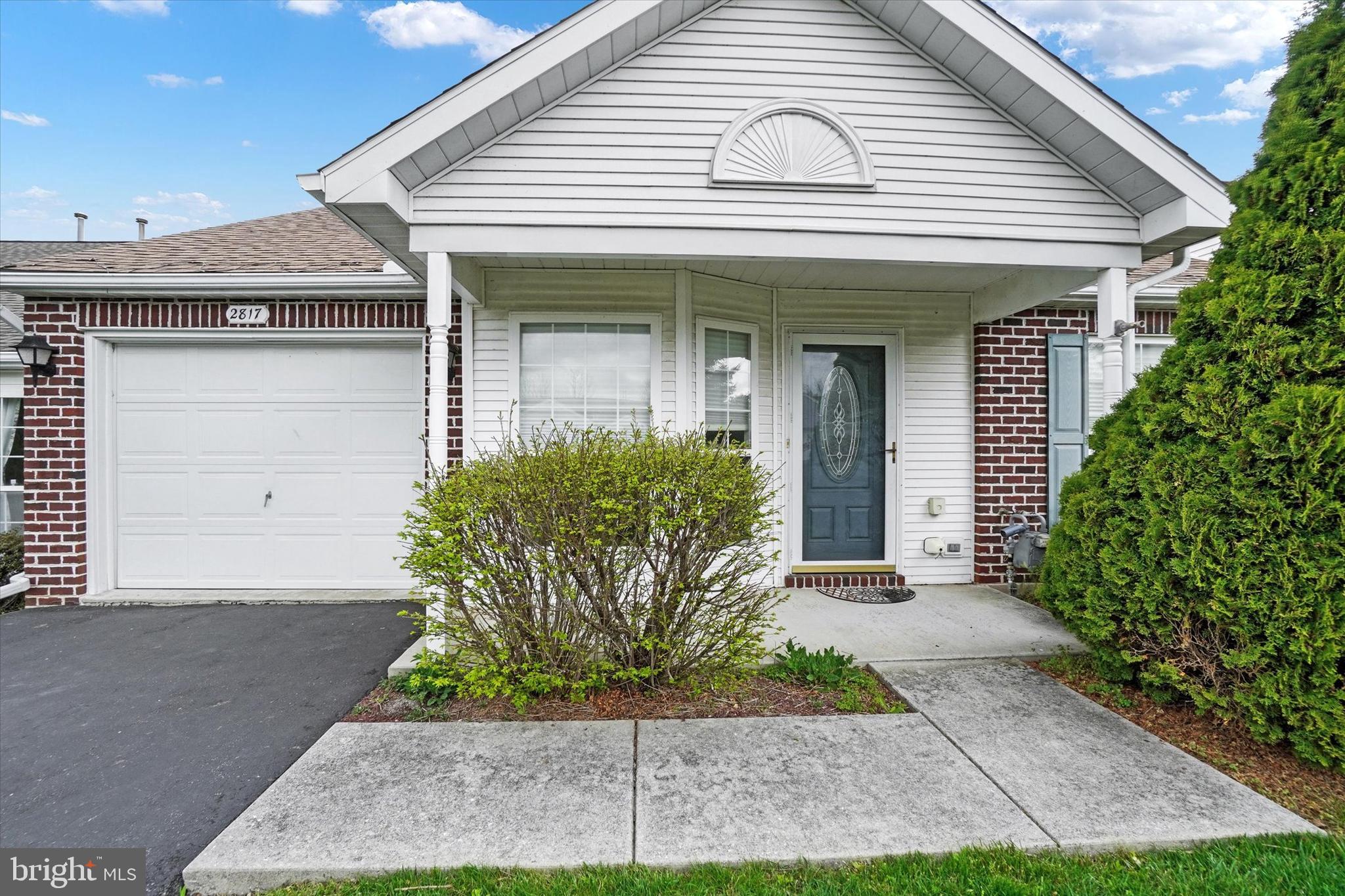 GOLDEN VILLAS - Residential