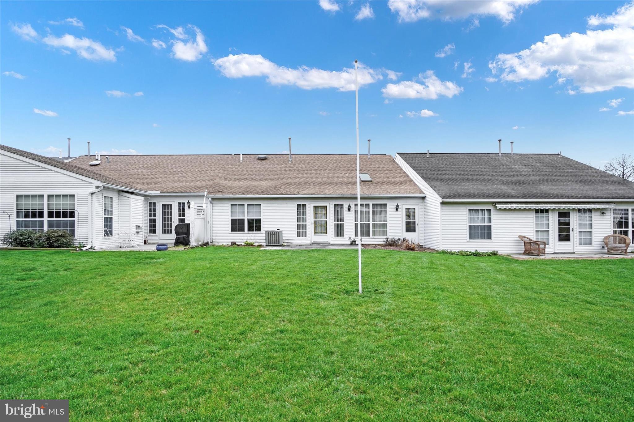 GOLDEN VILLAS - Residential