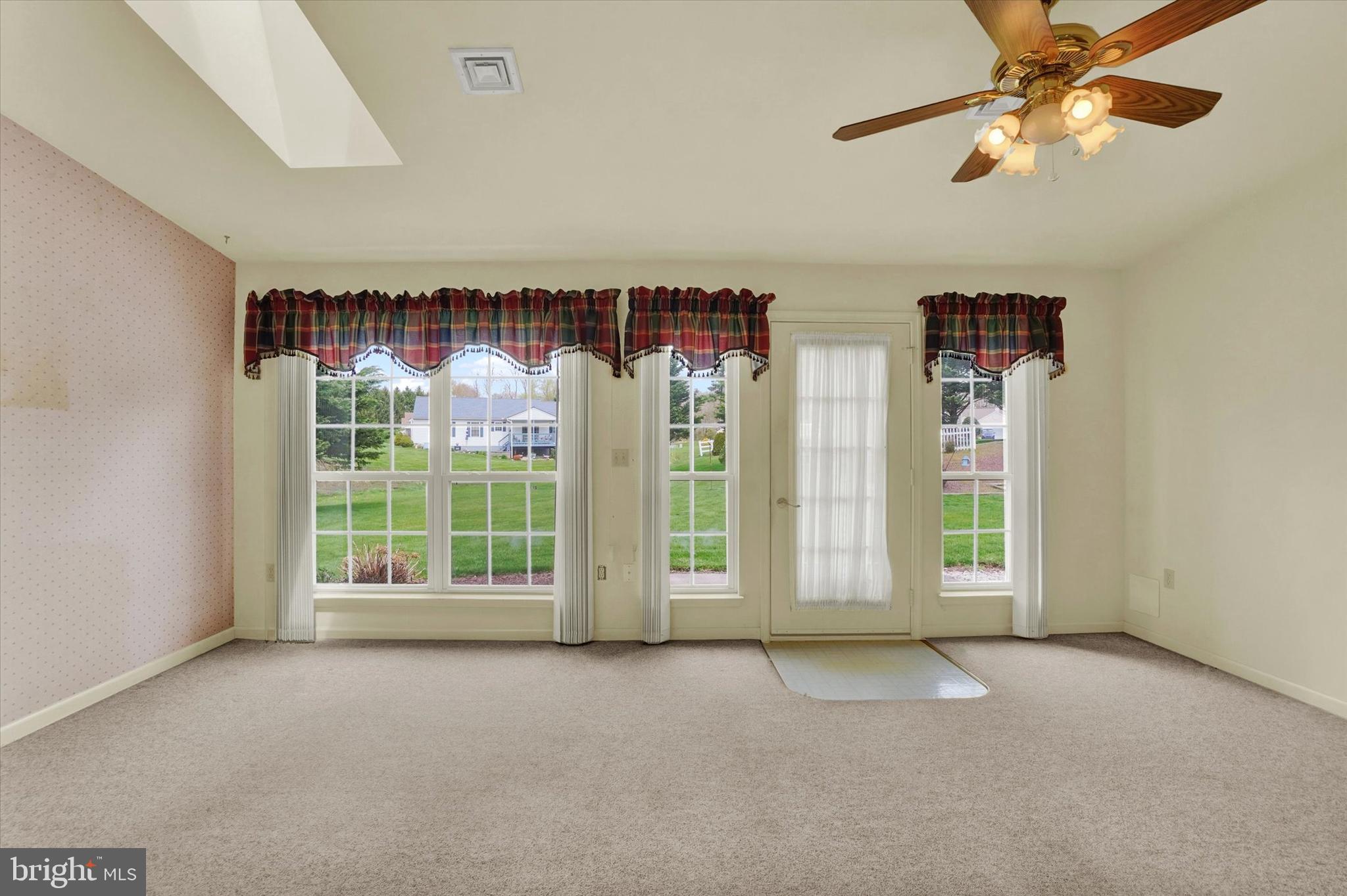 GOLDEN VILLAS - Residential