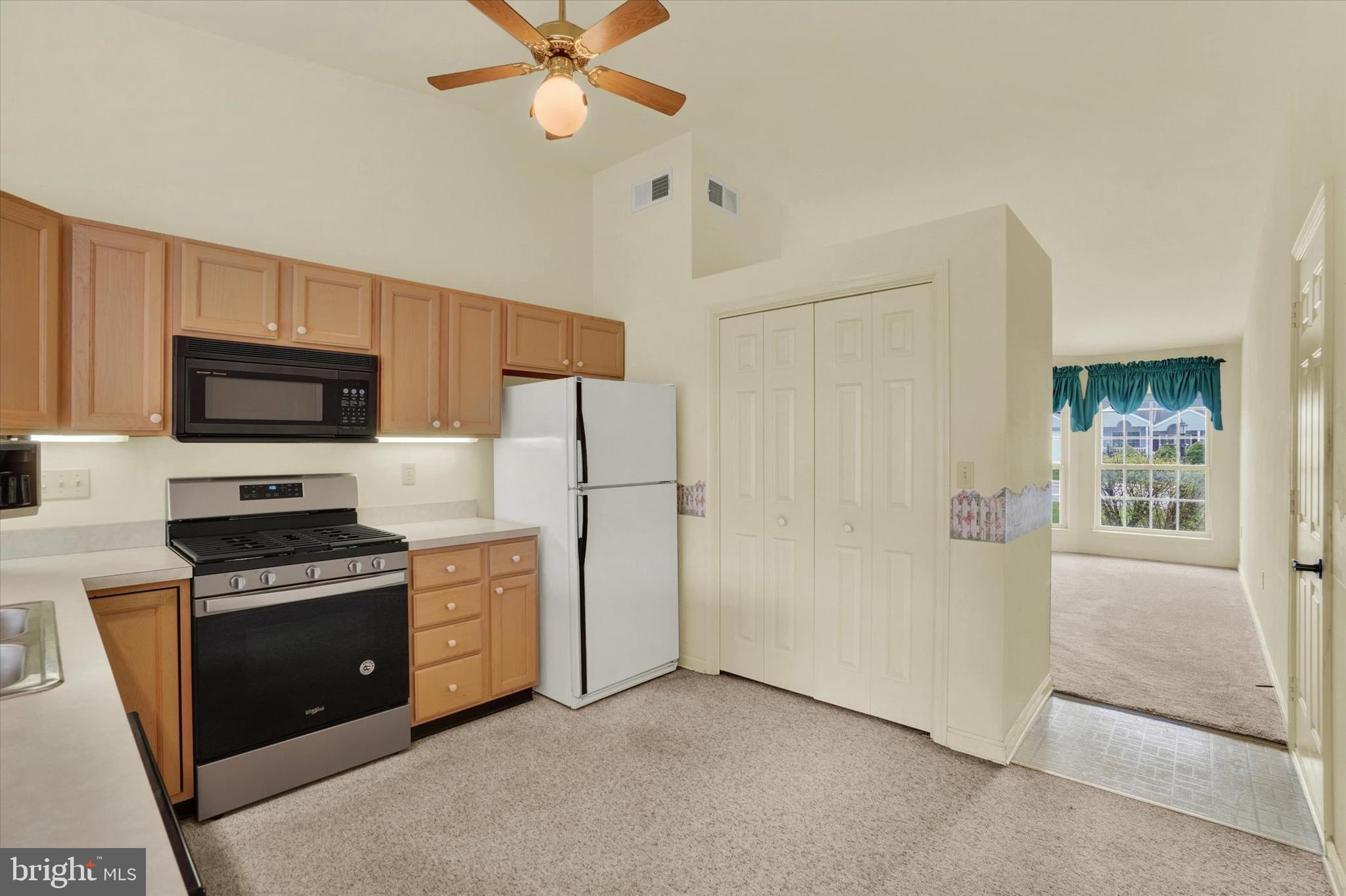 GOLDEN VILLAS - Residential