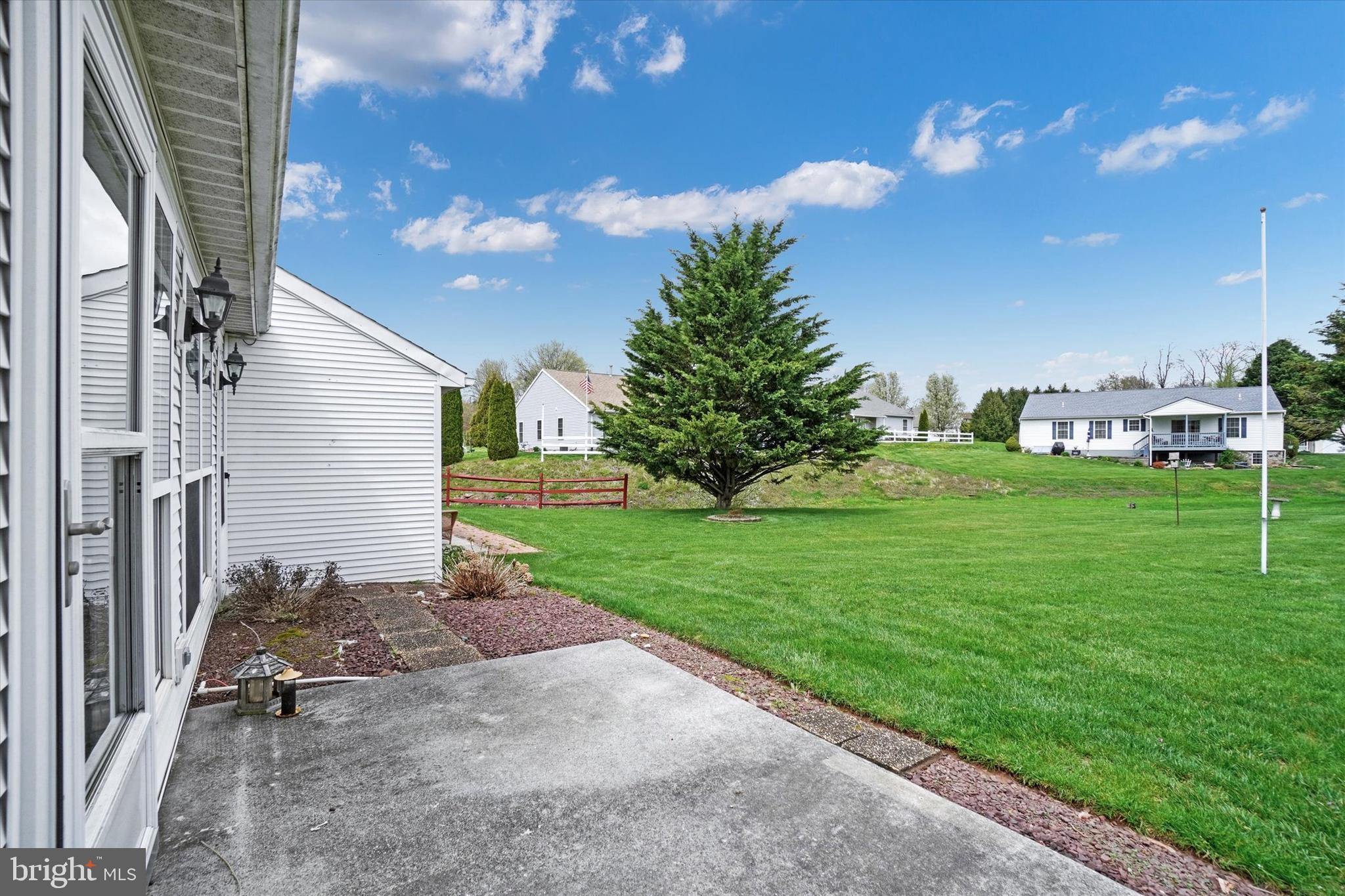 GOLDEN VILLAS - Residential