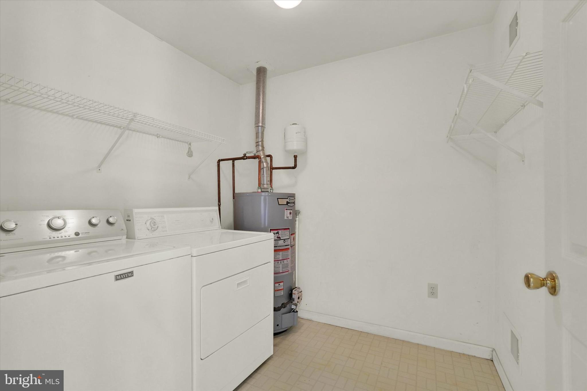 GOLDEN VILLAS - Residential