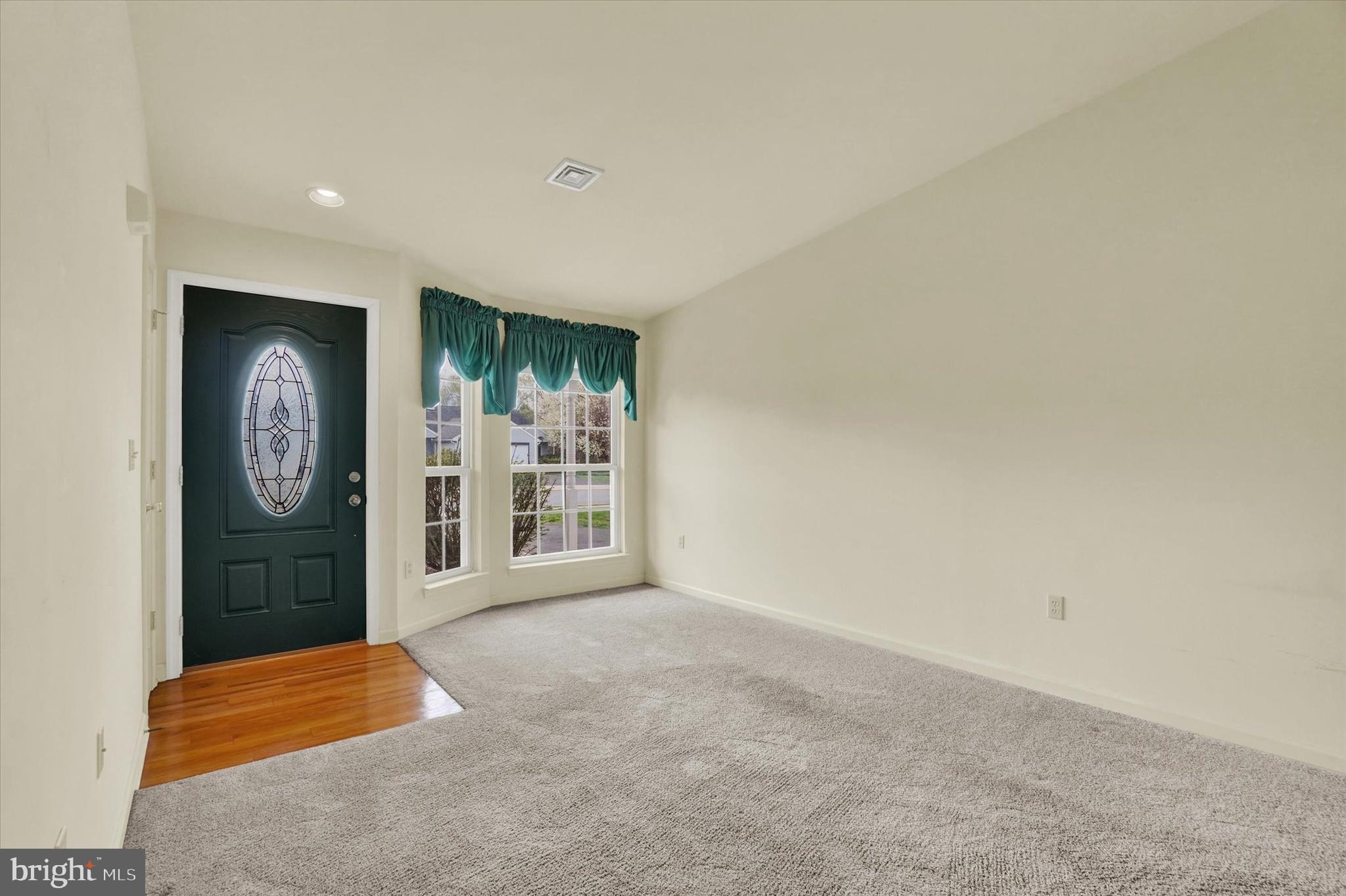 GOLDEN VILLAS - Residential