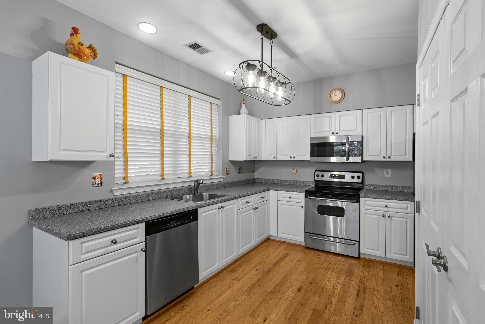 2421 LIZBEC COURT 11C