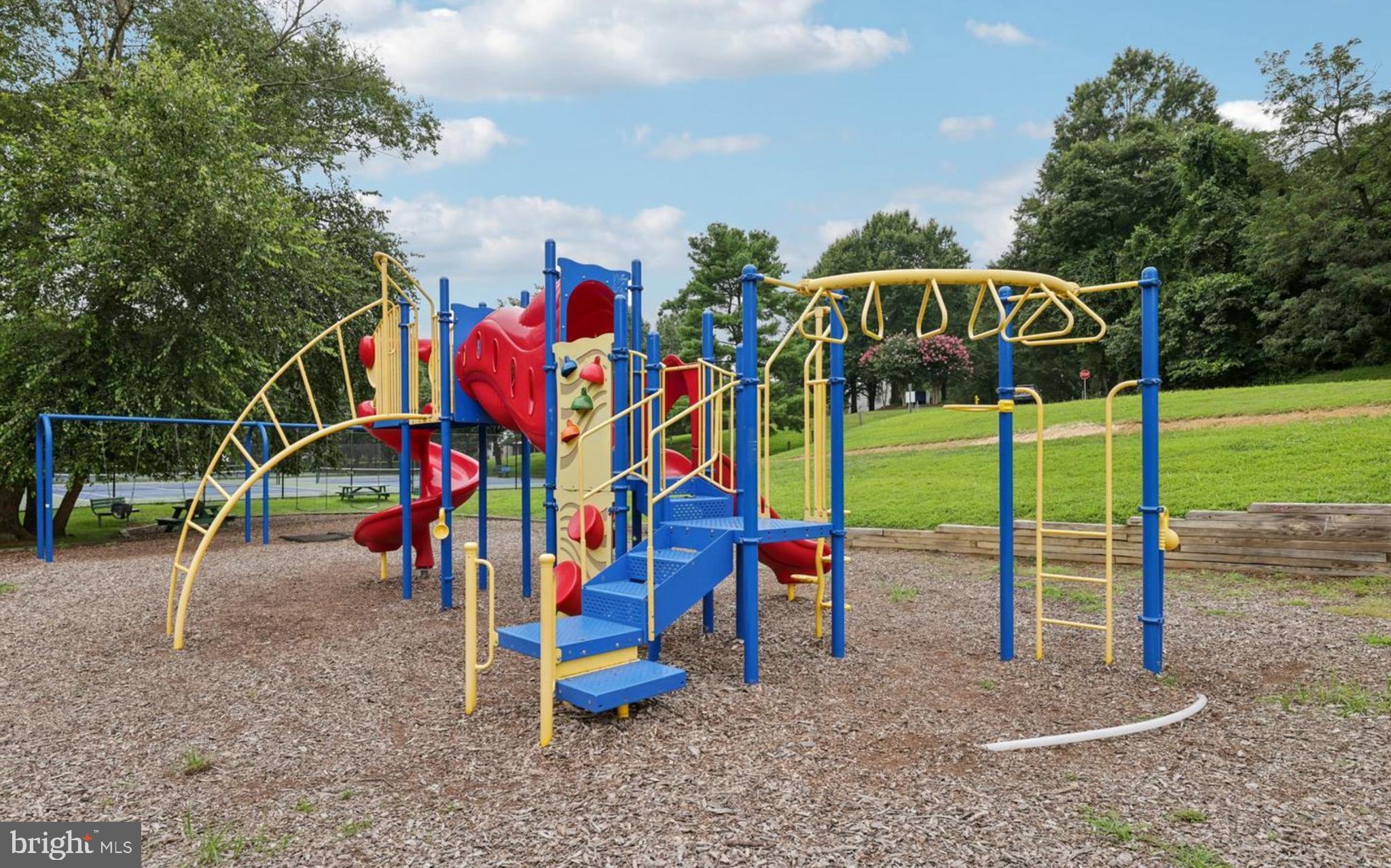 WELLFLEET MEWS - Residential