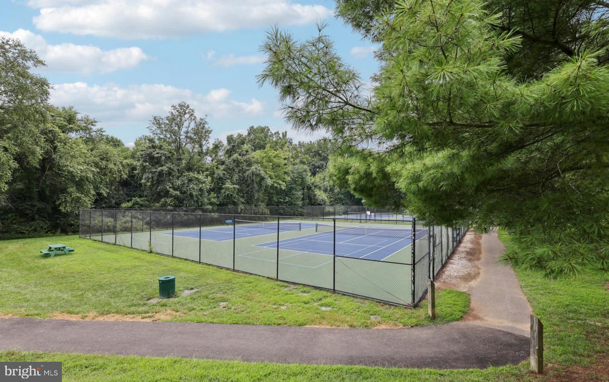 WELLFLEET MEWS - Residential