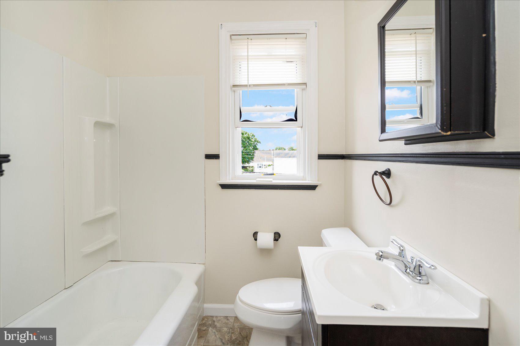 WILTSHIRE - Residential