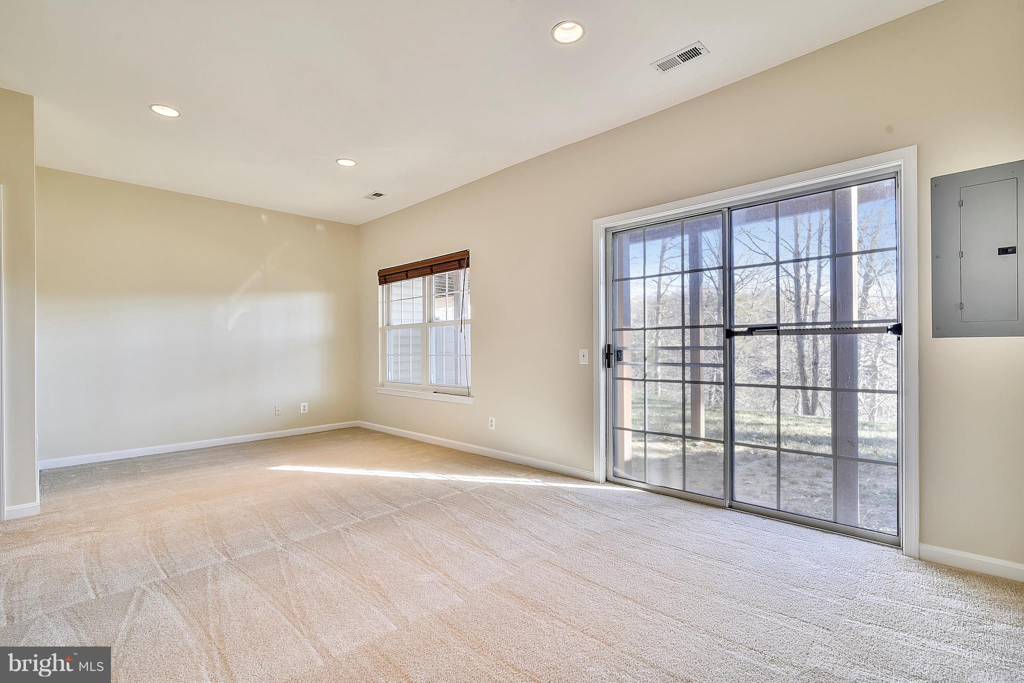 RIDGELEIGH - Residential