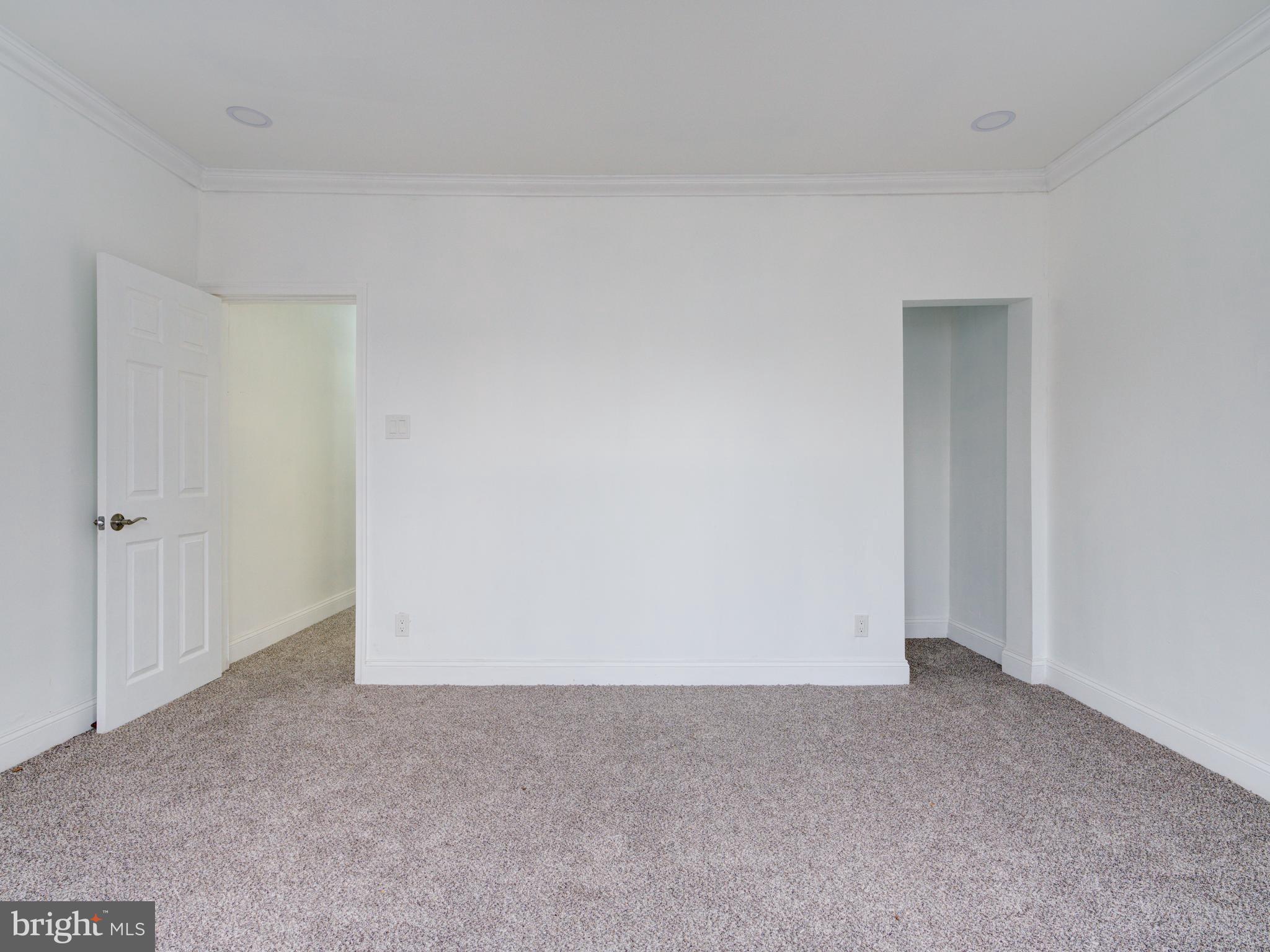 PHILADELPHIA (WEST) - Residential