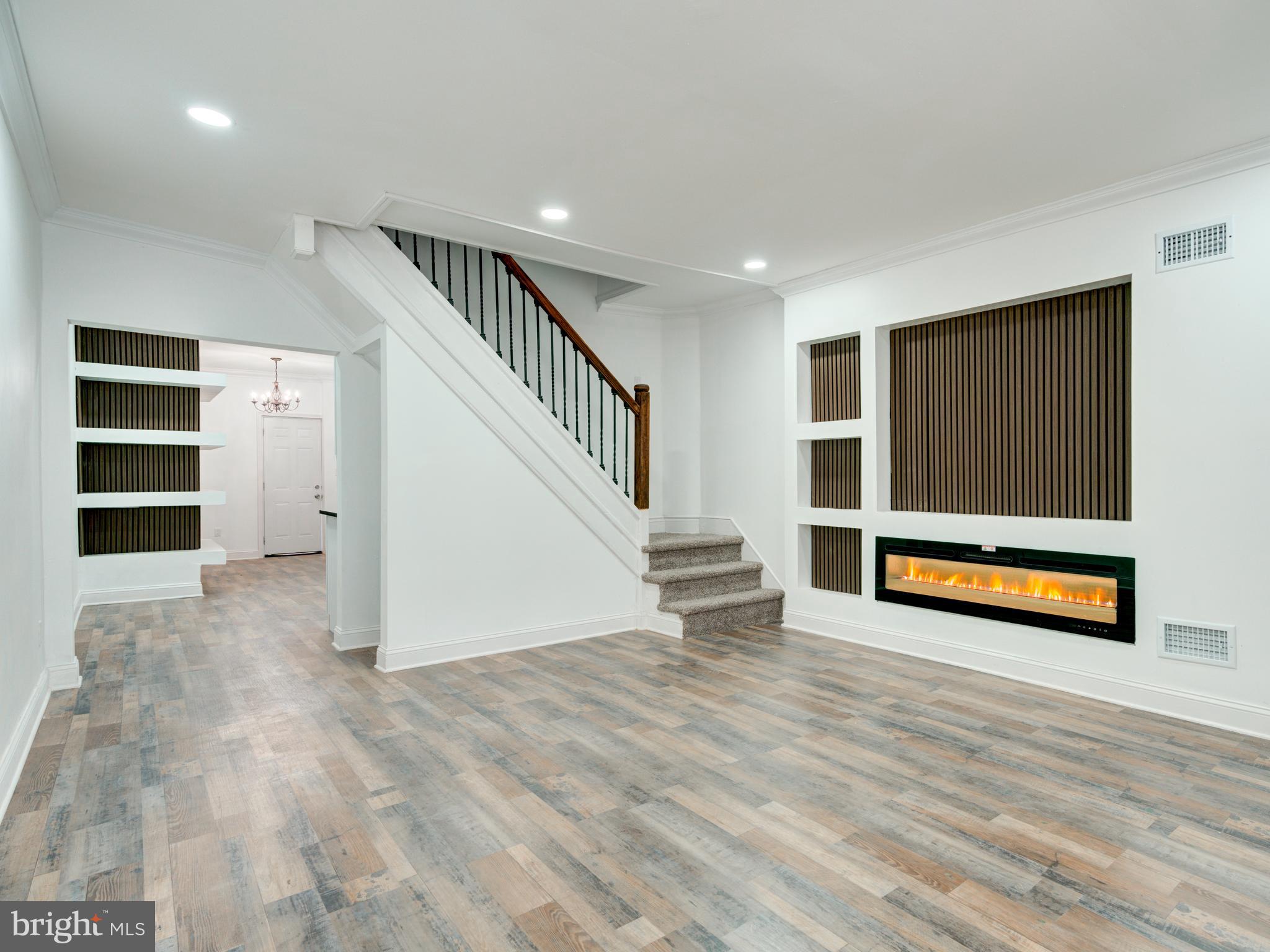 PHILADELPHIA (WEST) - Residential