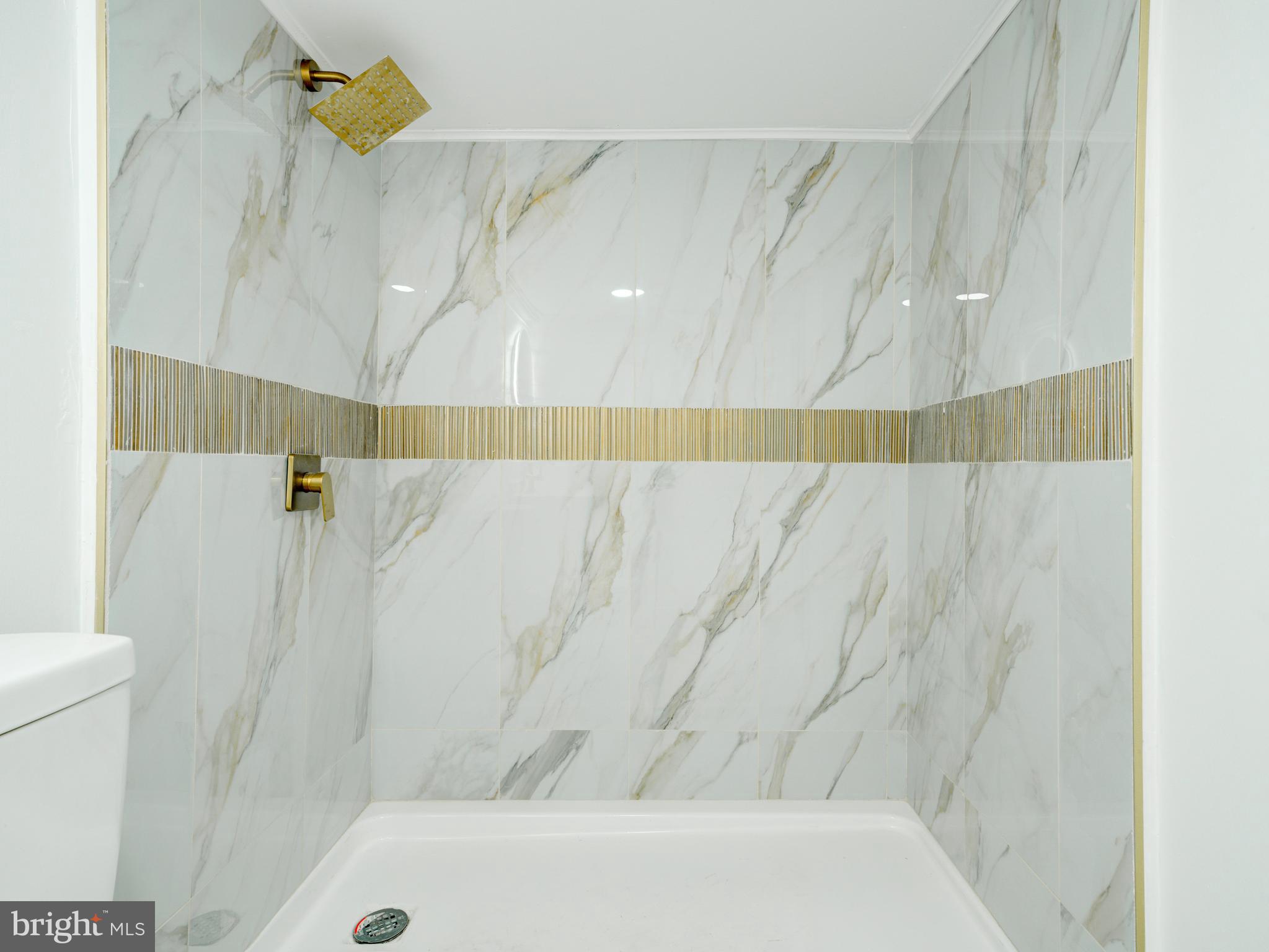 PHILADELPHIA (WEST) - Residential