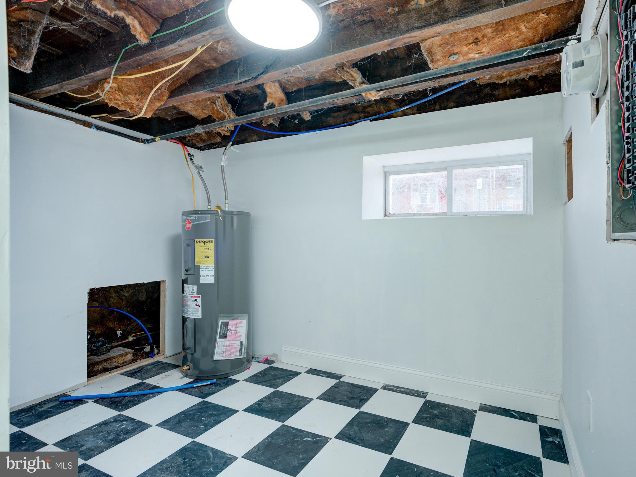 PHILADELPHIA (WEST) - Residential