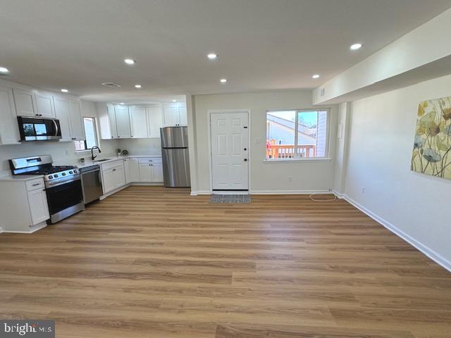 PINEWOOD LAWNS - Residential