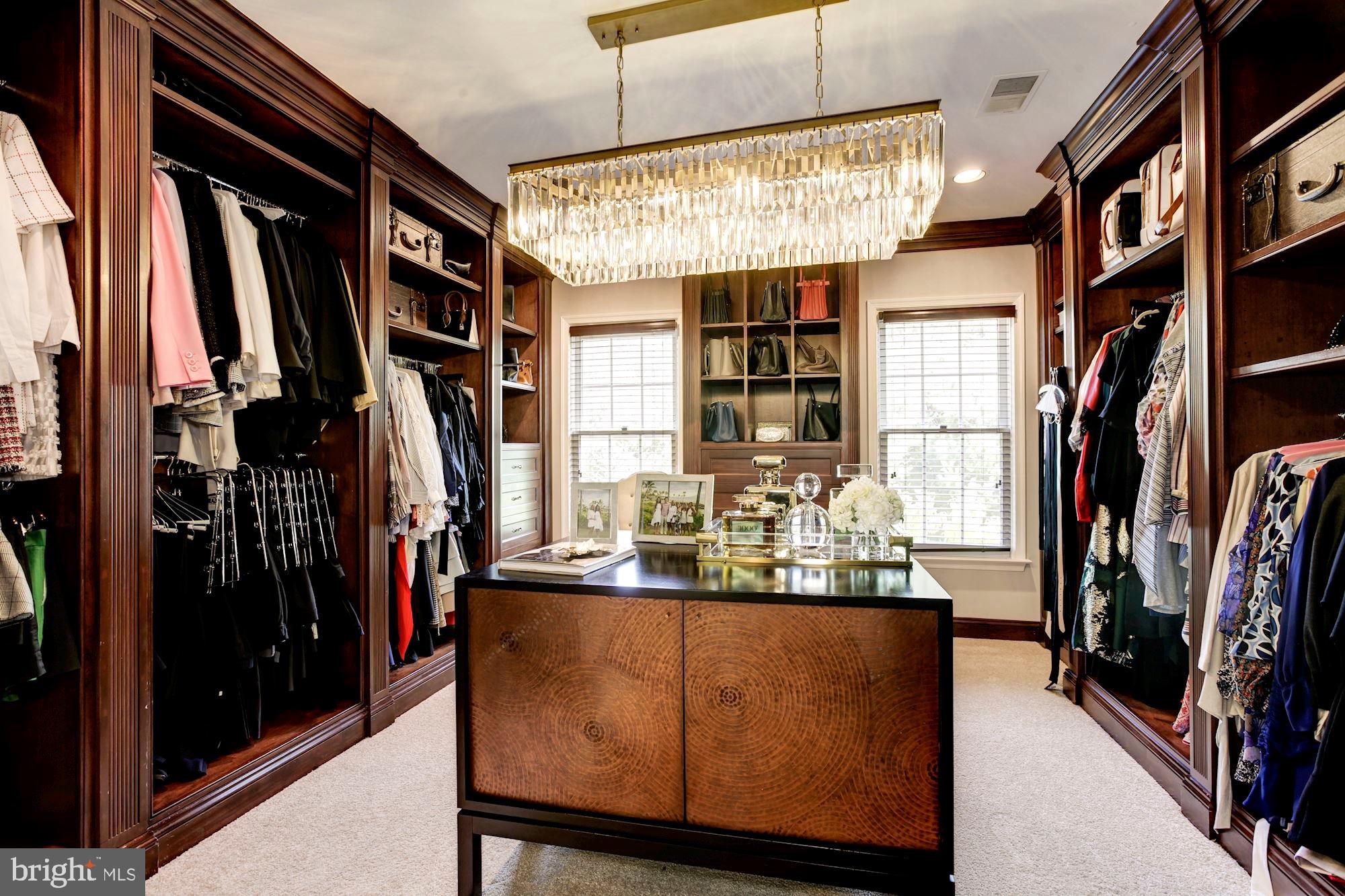 AVENEL - Residential