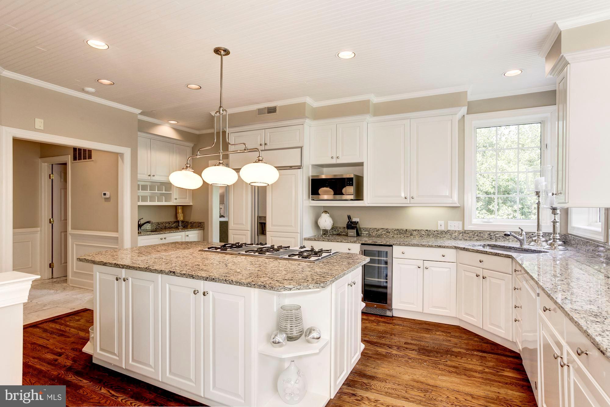 AVENEL - Residential