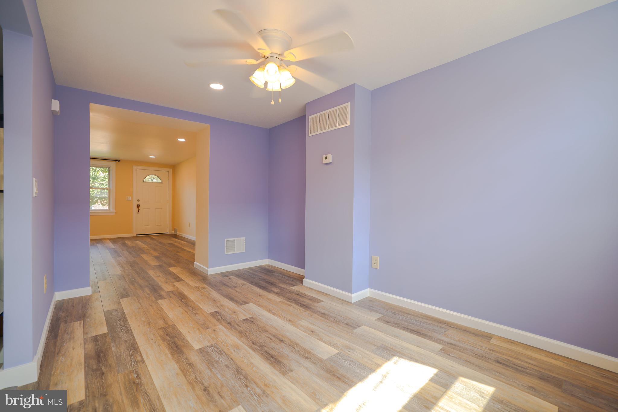 OXFORD CIRCLE - Residential