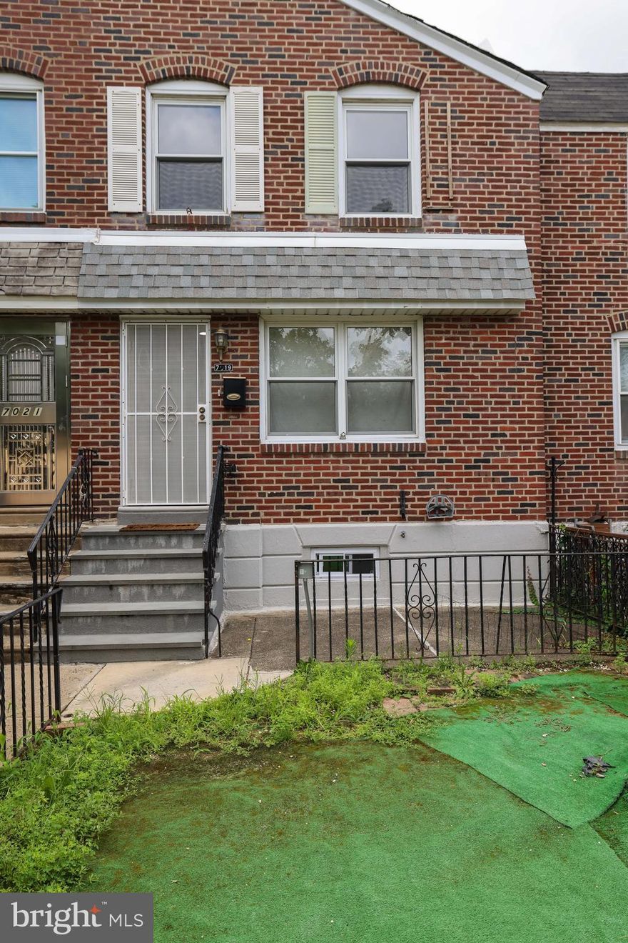 Welcome to this beautifully maintained 3-bedroom, 2-bathroom rowhome  offering approximately 1,500 square feet of comfortable living space across 3 finished levels. The home features a spacious, fully finished basement, complete with a full second bathroom, perfect for guests, a home office, or additional living space.
Thoughtfully laid out across two stories, the main level boasts a bright and open floor plan, while the upper level provides generously sized bedrooms. The property is in excellent condition, making it a move-in ready opportunity for first-time buyers, investors, or anyone seeking low-maintenance living in a convenient location.
Don’t miss the chance to make this well-kept home your own!