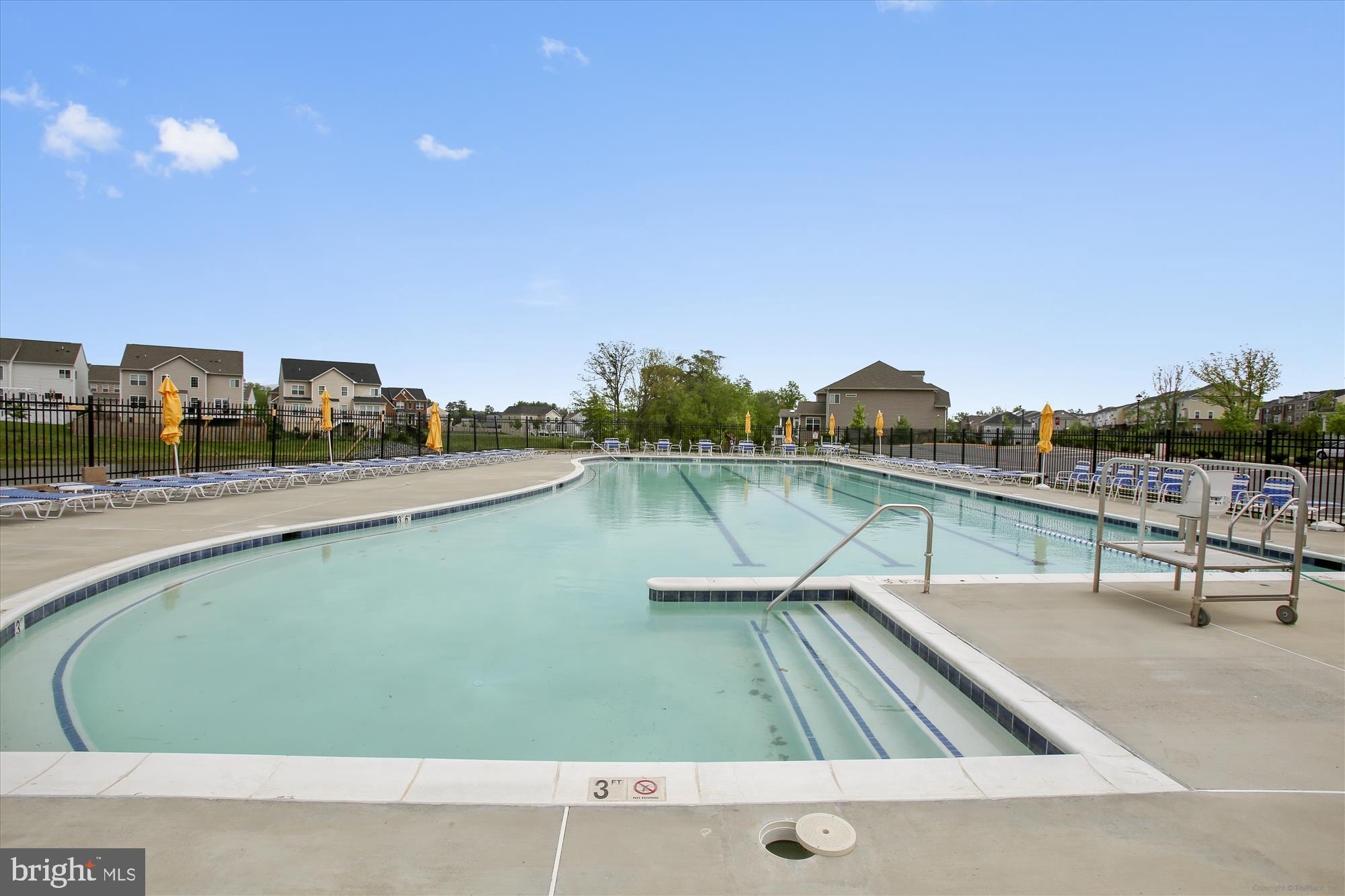 RIVER POINTE - Residential