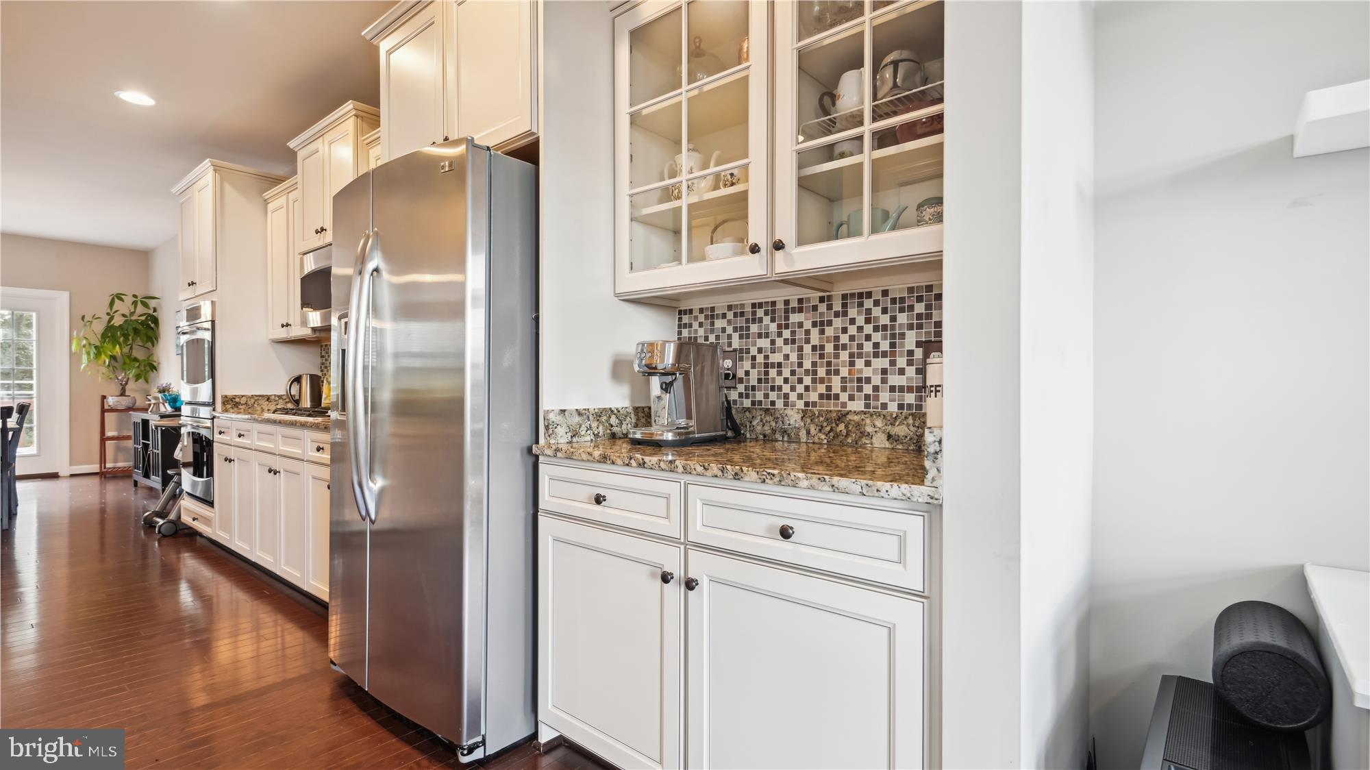 RIVER POINTE - Residential
