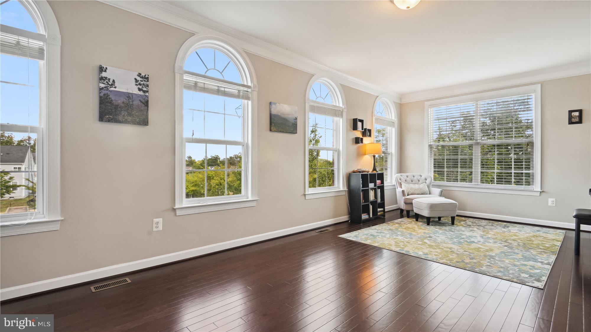 RIVER POINTE - Residential