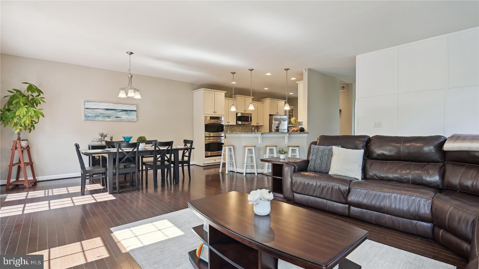 RIVER POINTE - Residential