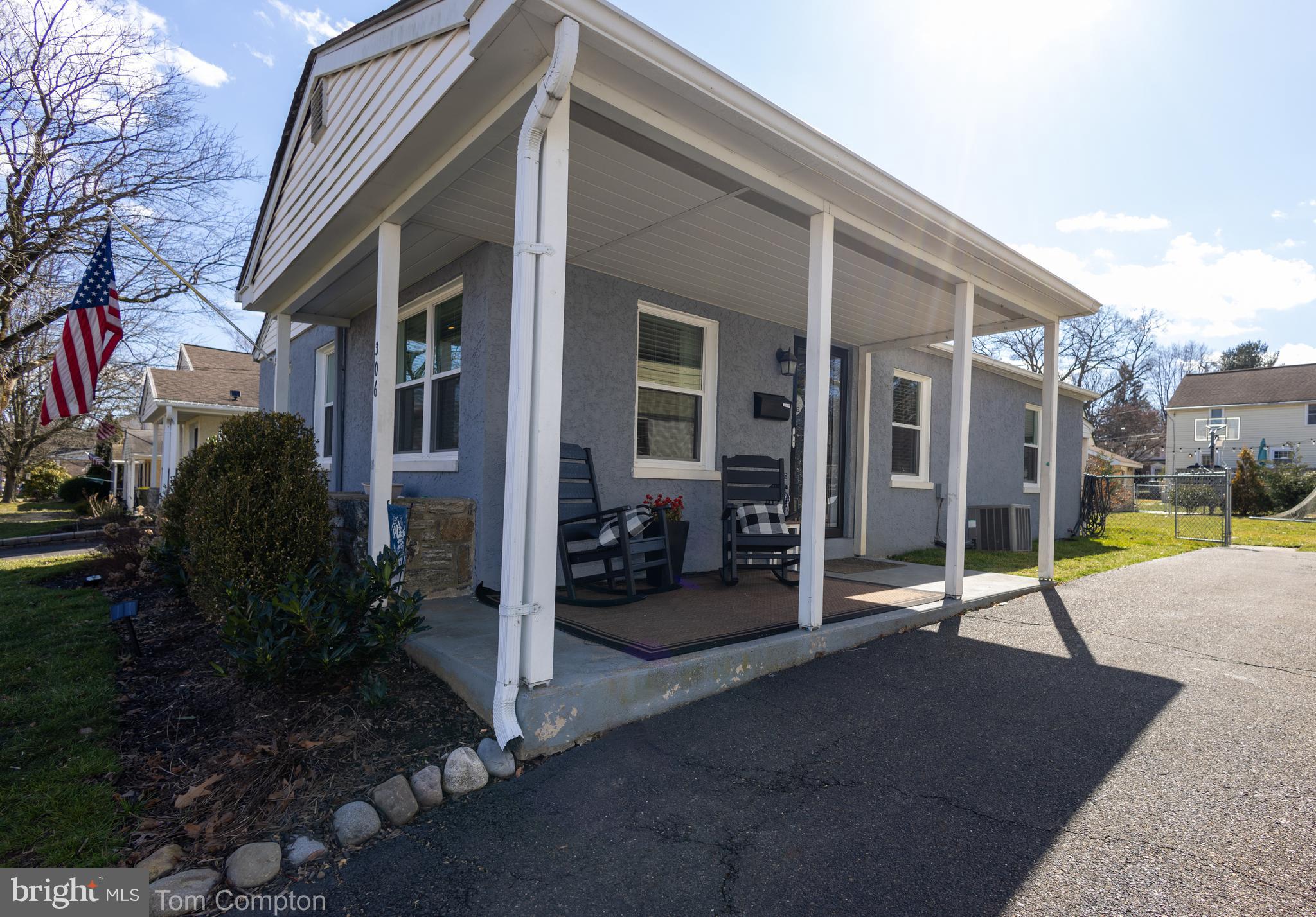 HILLTOP ESTATES - Residential